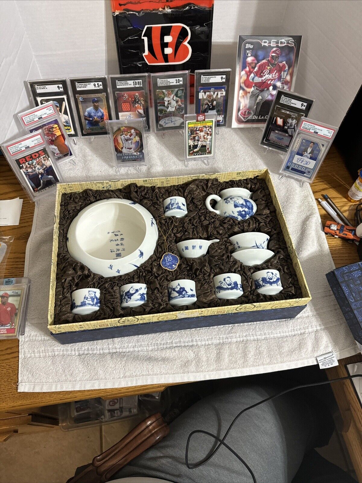 Vintage Chinese Quintessence Blue & White Porcelain 12 Piece Tea Set New in Box