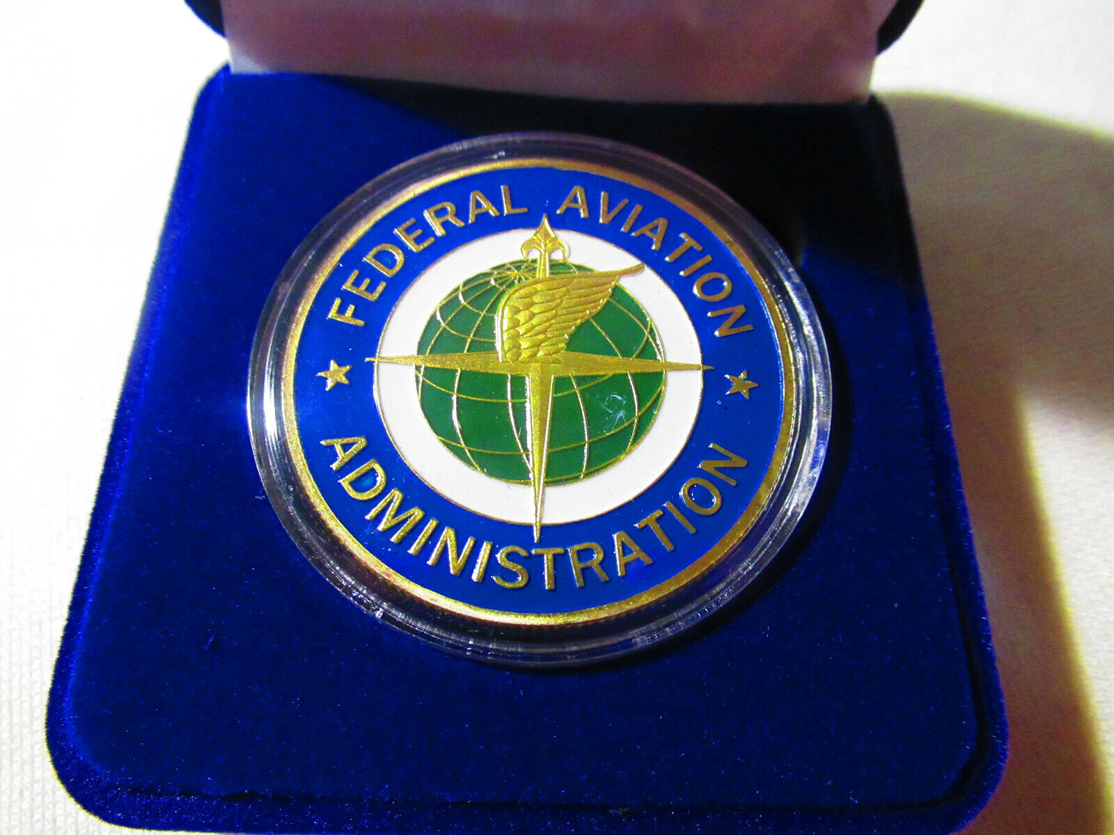 FEDERAL AVIATION ADMINISTRATION (FAA) Challenge Coin w/ Presentation Box