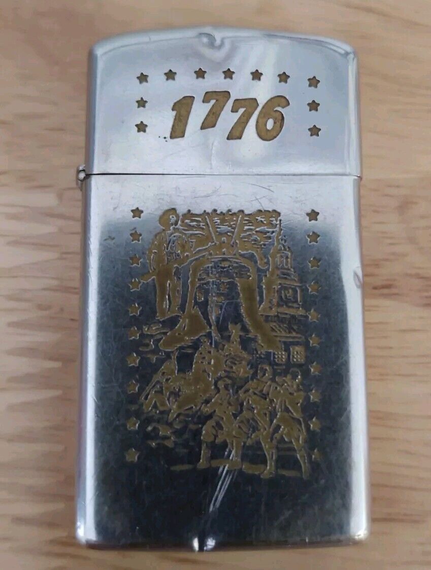 ZIPPO Vintage 1976 Bicentennial Lighter Liberty Bell Marching Troops Design