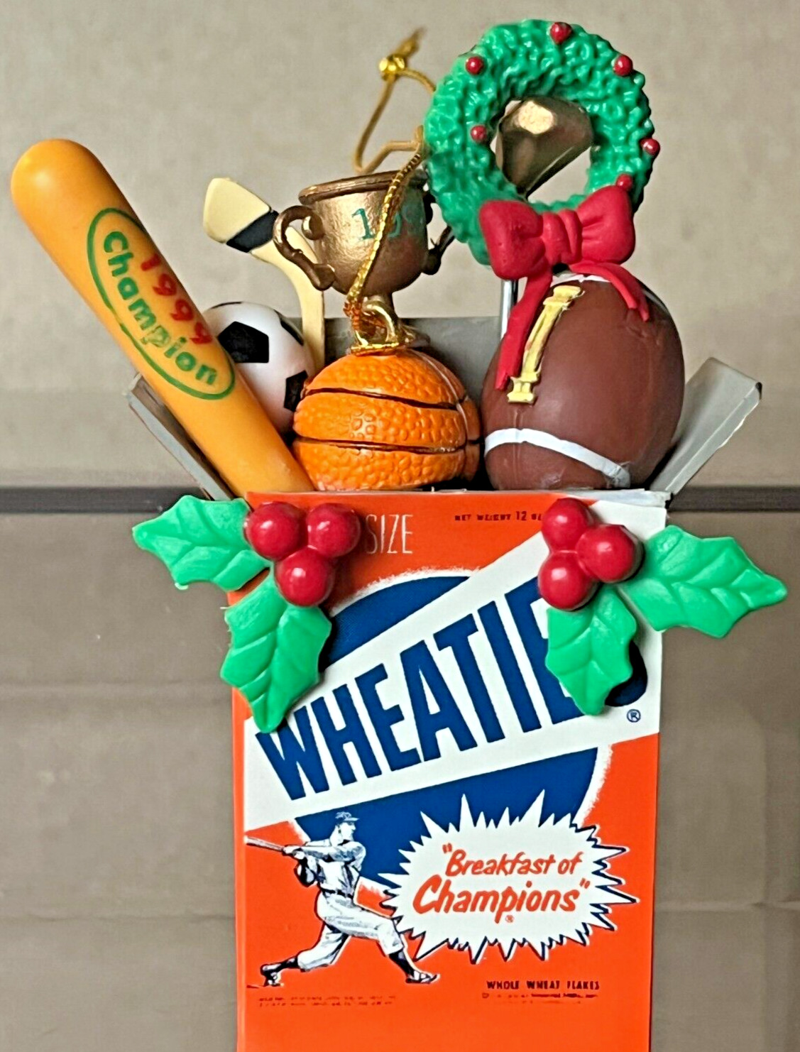 VNTG Enesco Wheaties Cereal Box Ornament 1999 Sports Christmas Football/Baseball