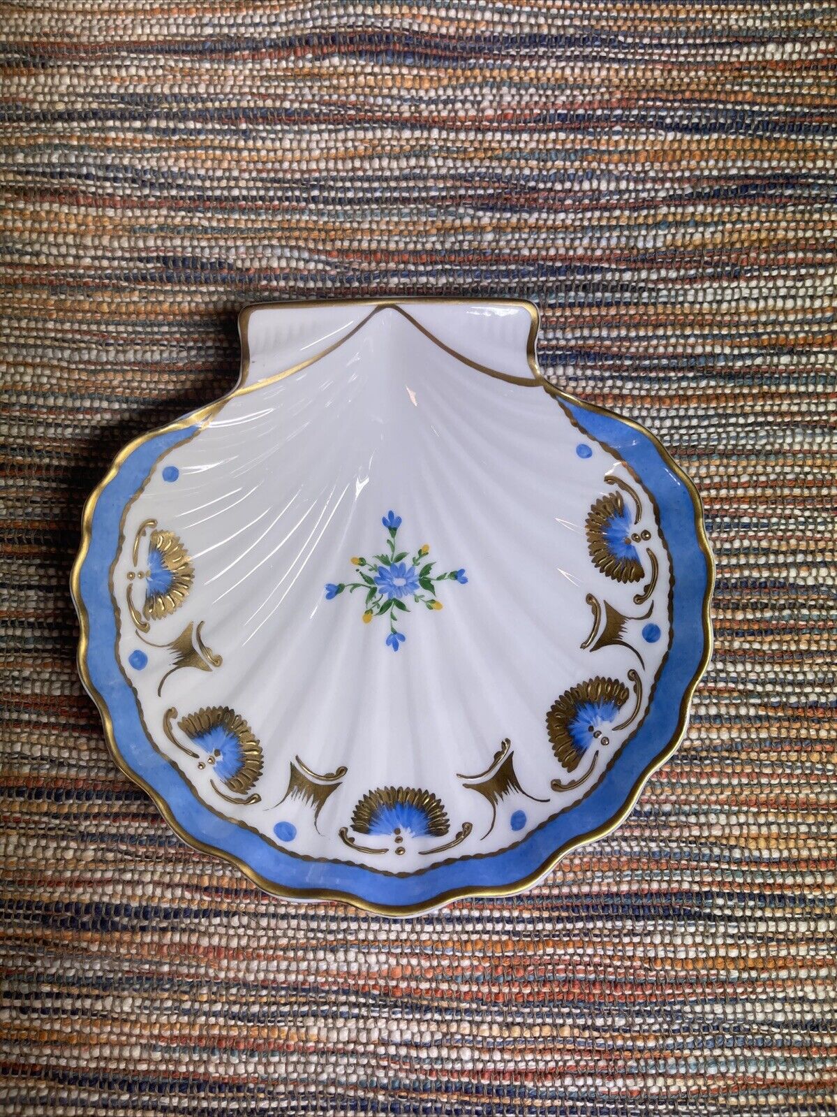 Vintage Limoges France Artist Signed Seashell Trinket Dish Hand painted 