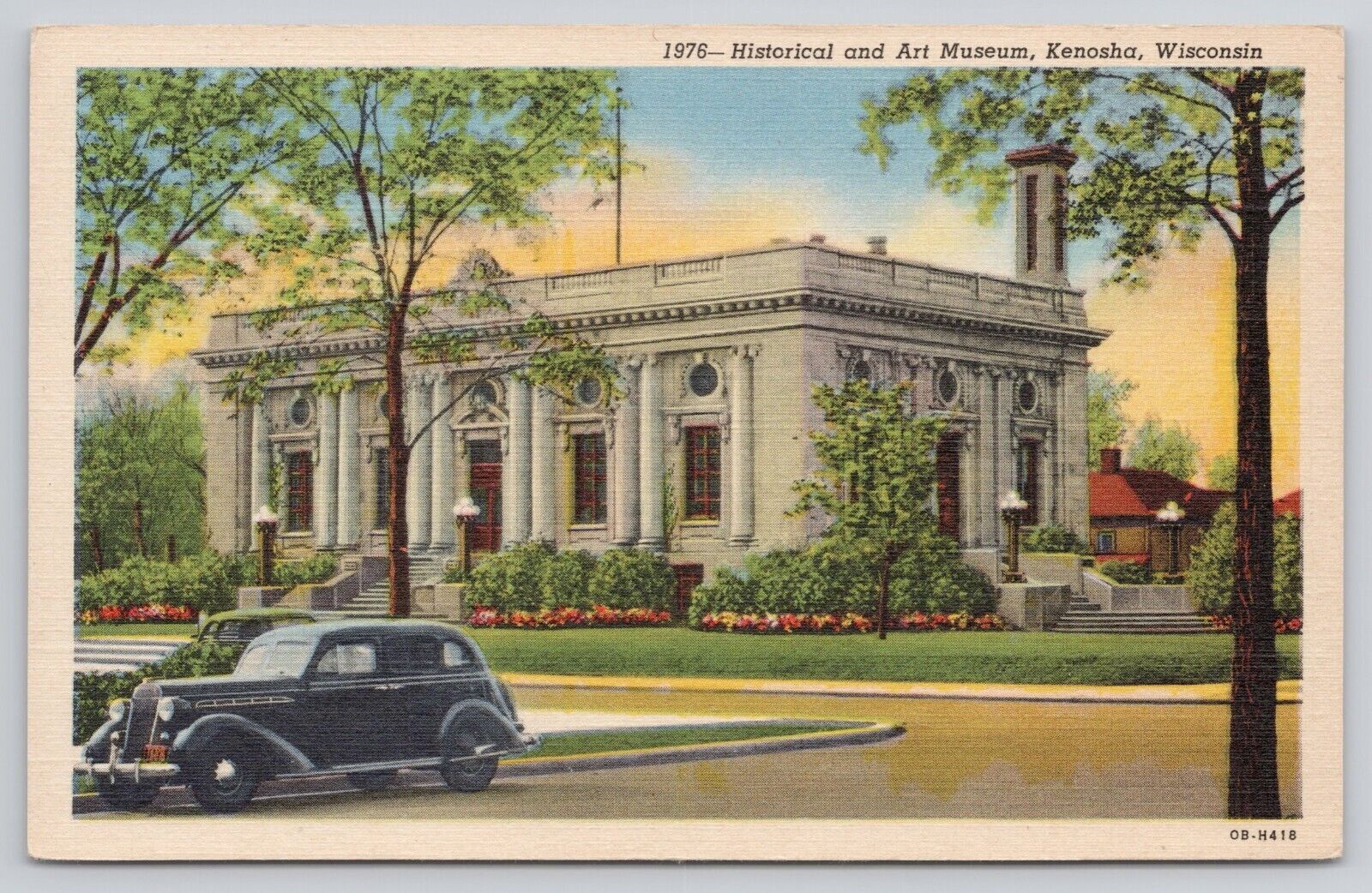 Historical and Art Museum Kenosha Wisconsin WI Vintage Car Linen Postcard