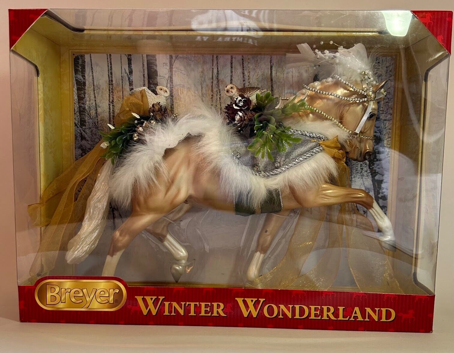 Breyer Traditional Winter Wonderland 2017 Holiday Horse Totilas New in Box NIB