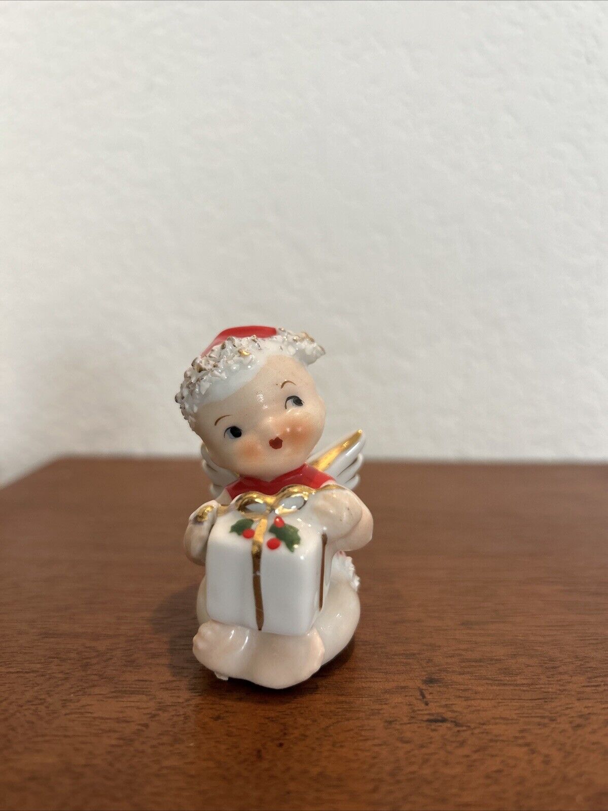 Vintage Lefton Christmas 2.5” Baby Angel Figurine With Gift Japan