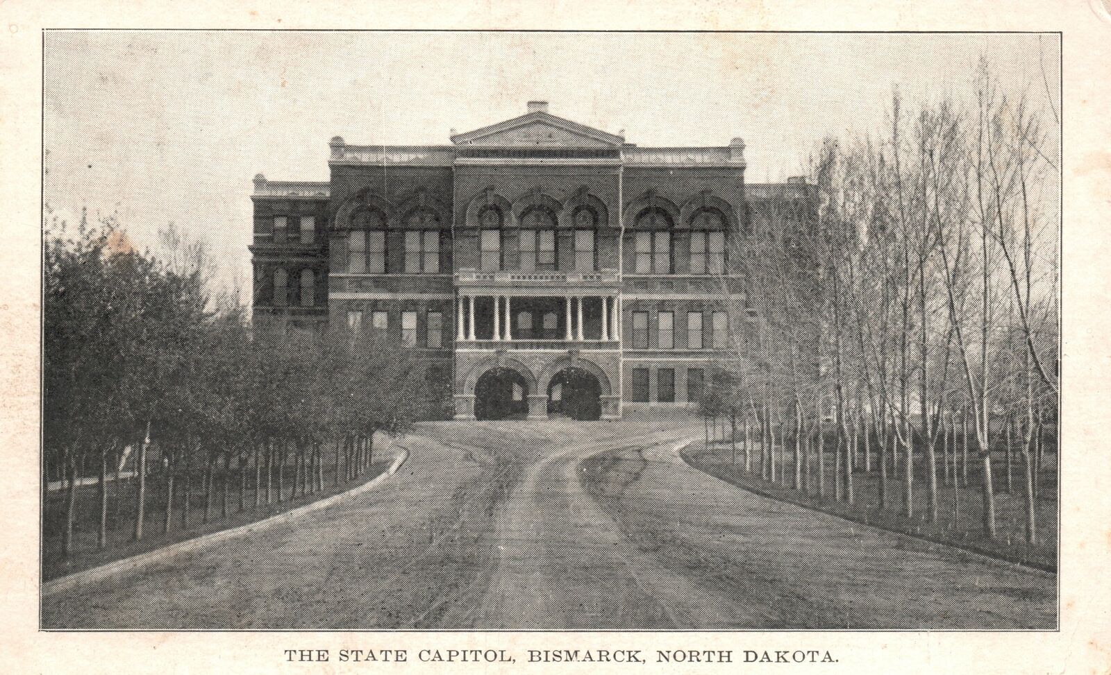 Vintage Postcard 1909 State Capitol Building Landmark Bismarck North Dakota ND