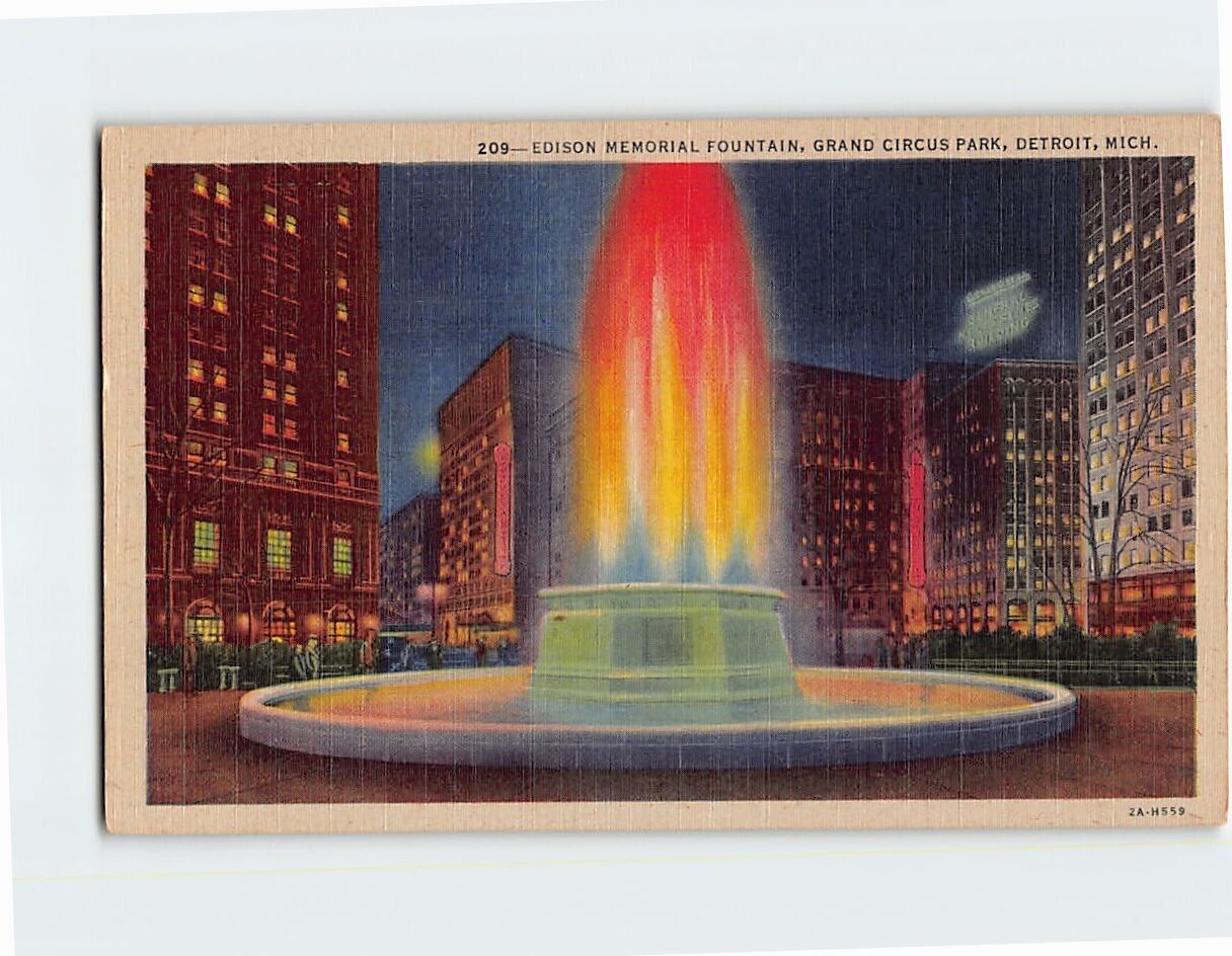 Postcard Edison Memorial Fountain Grand Circus Park Detroit Michigan USA