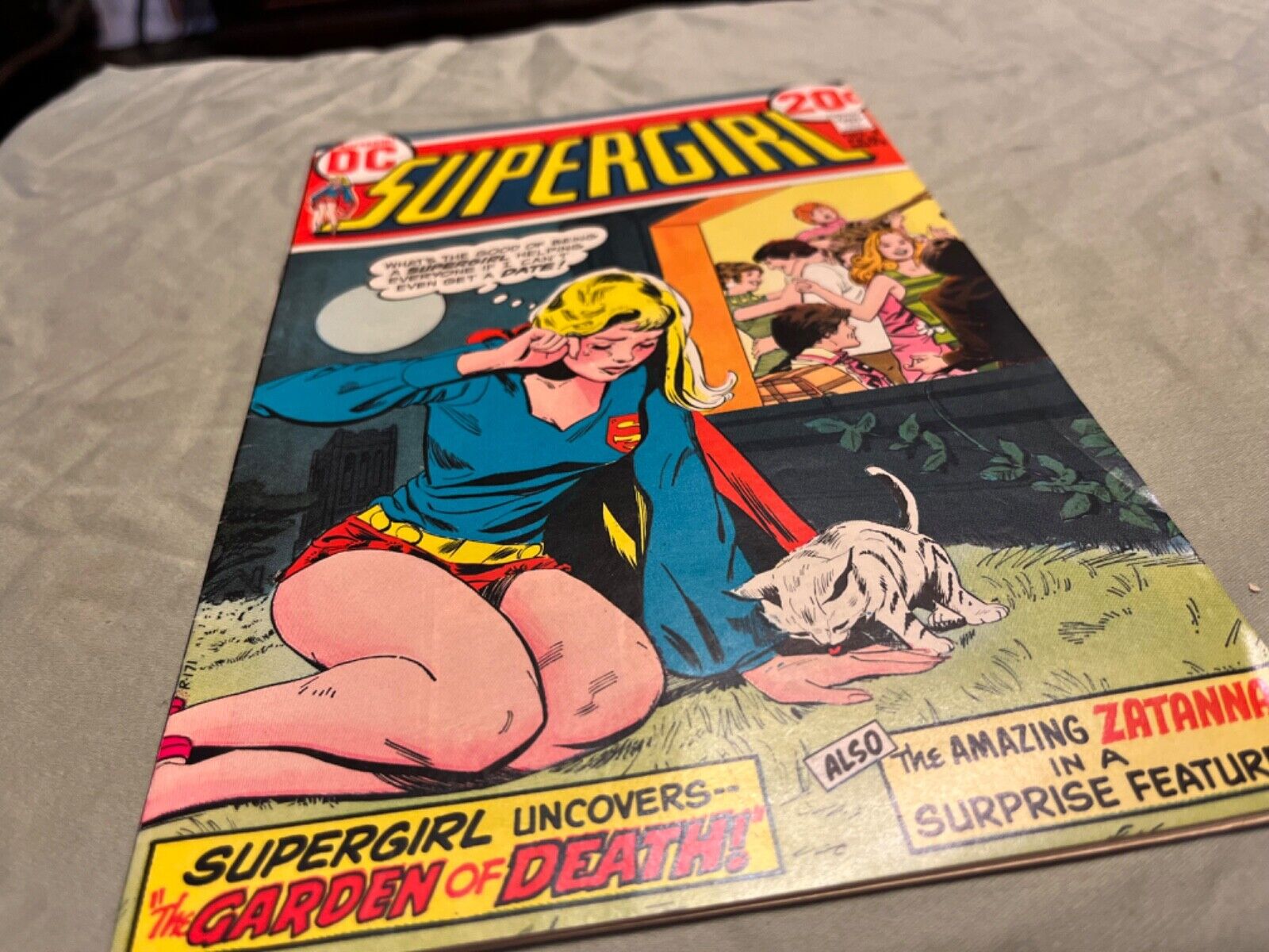SUPERGIRL - No. 3 - Sept/Oct 1974 - DC Comics - G Cover Shows Wear