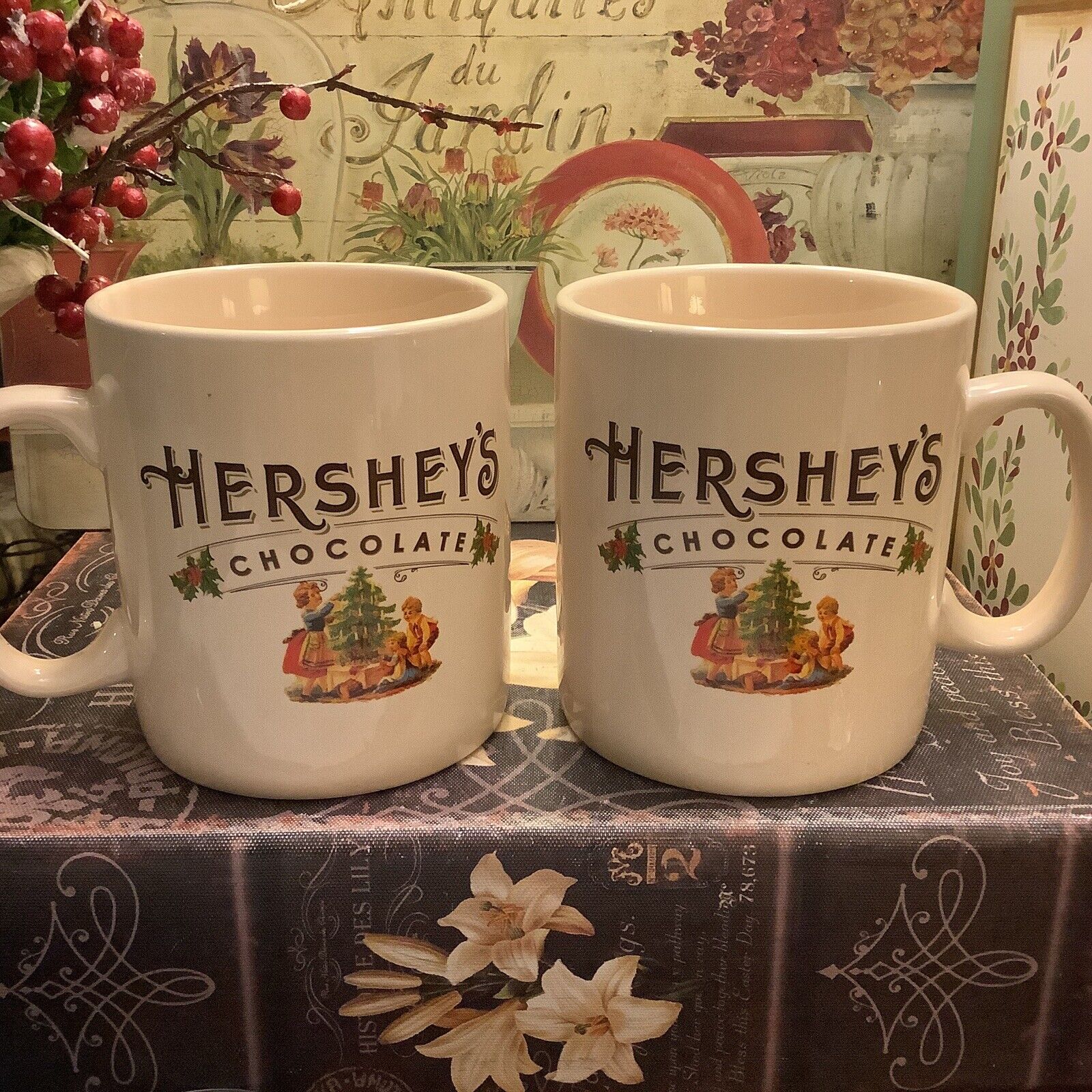 (2) Galerie~HERSHEY’S CHOCOLATE~Very Large Mugs~Vintage Christmas~FREE SHIPPING~