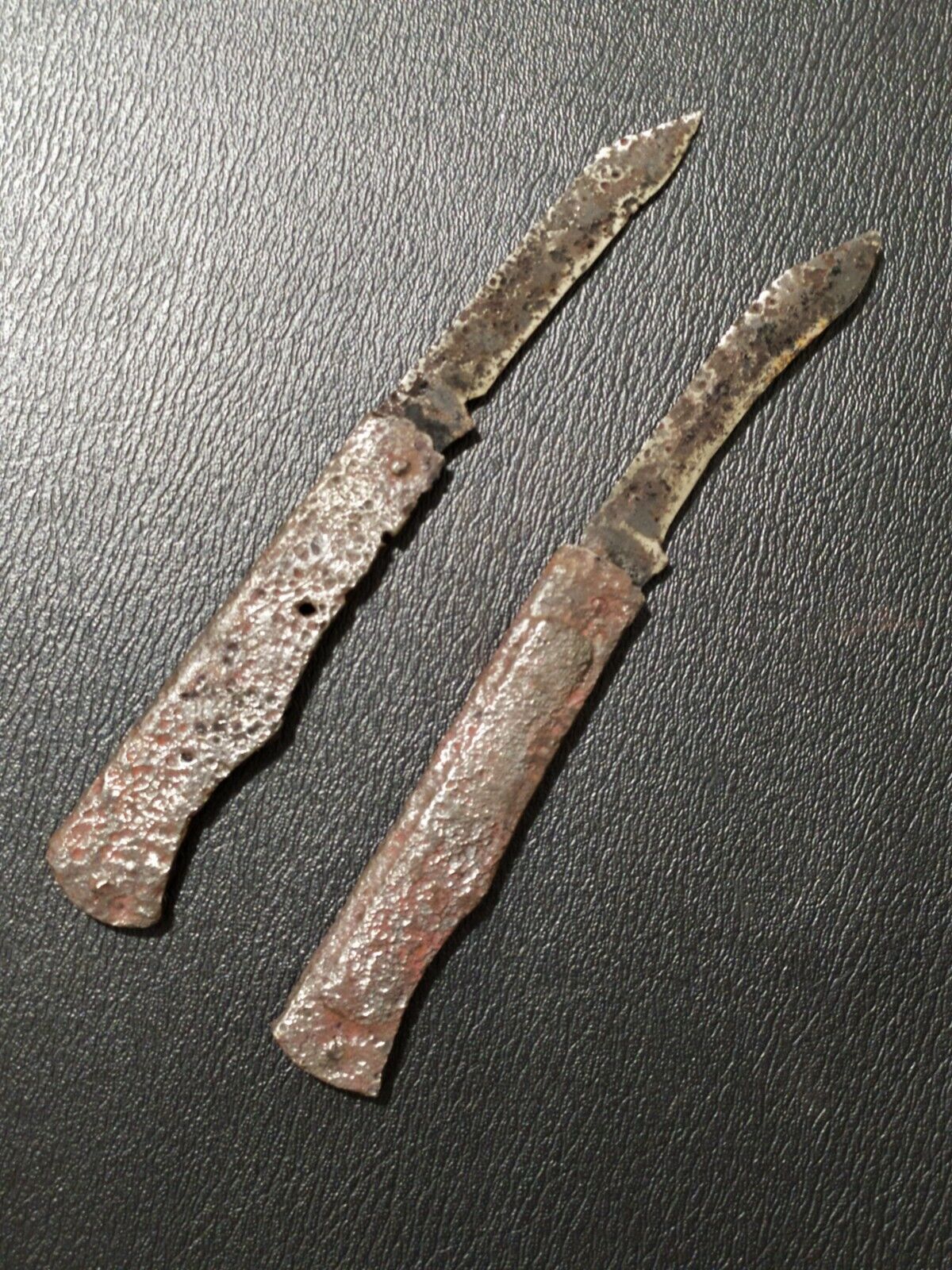 Mix Lot Kievan Rus-folding knives (material Iron) 12-15 centuries