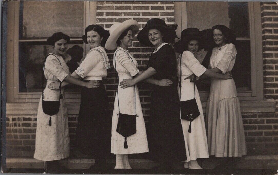 REAL PHOTO POSTCARD RPPC~6 AFFECTIONATE WOMEN EMBRACE~COUPLES ABOUT TO DANCE