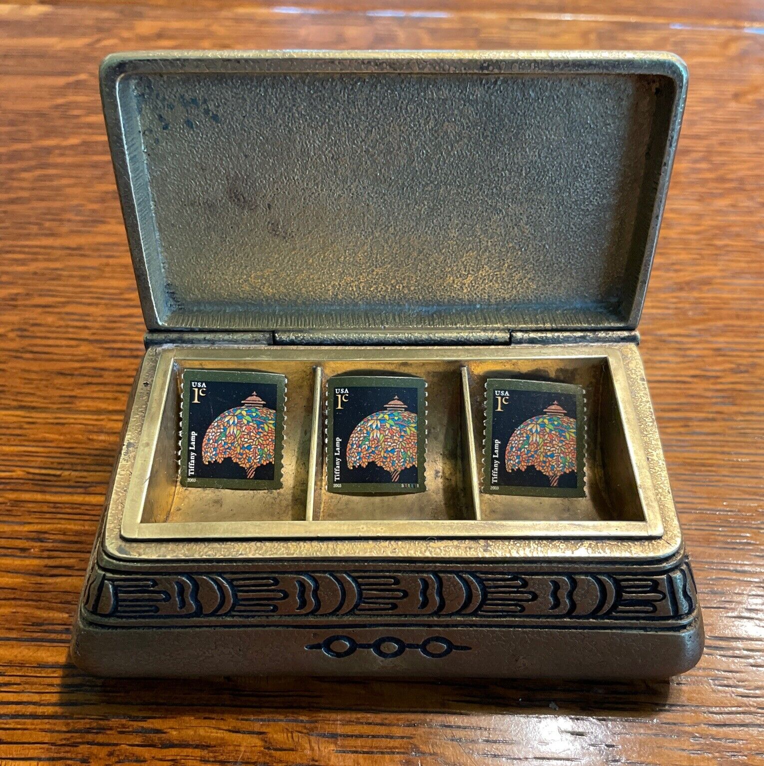 Antique Tiffany Studios NewYork#1184 American Indian Stamp Box w/ Triple Divider