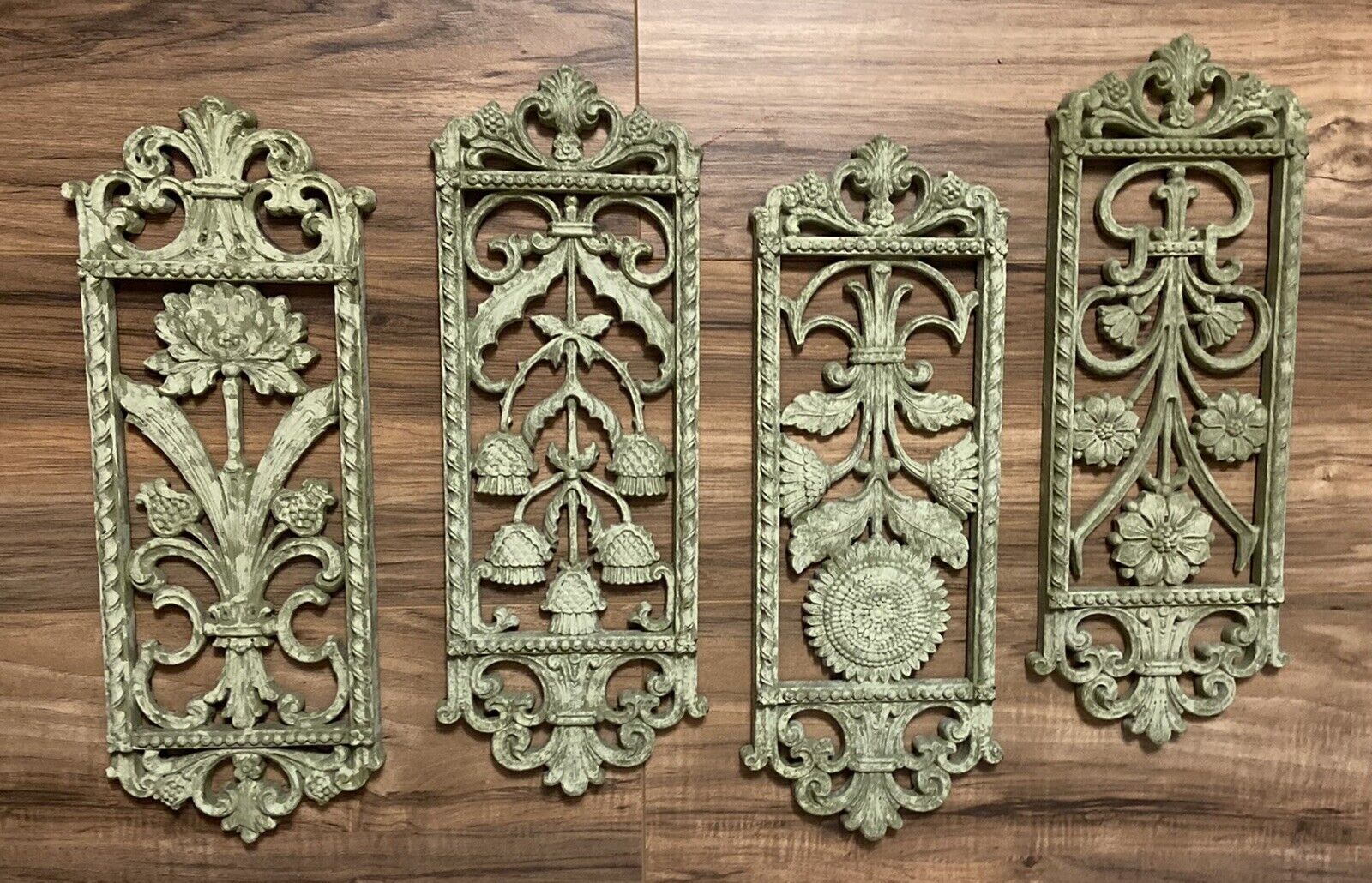 Vintage 1970’s Homco Wall Plaques 7868 Set Of 4 Different Distressed