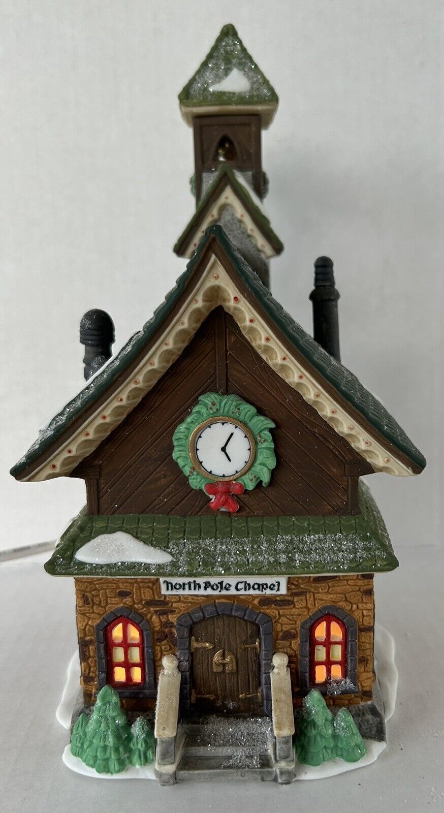Deptartment 56 North Pole Chapel North Pole Series Christmas Village #56260