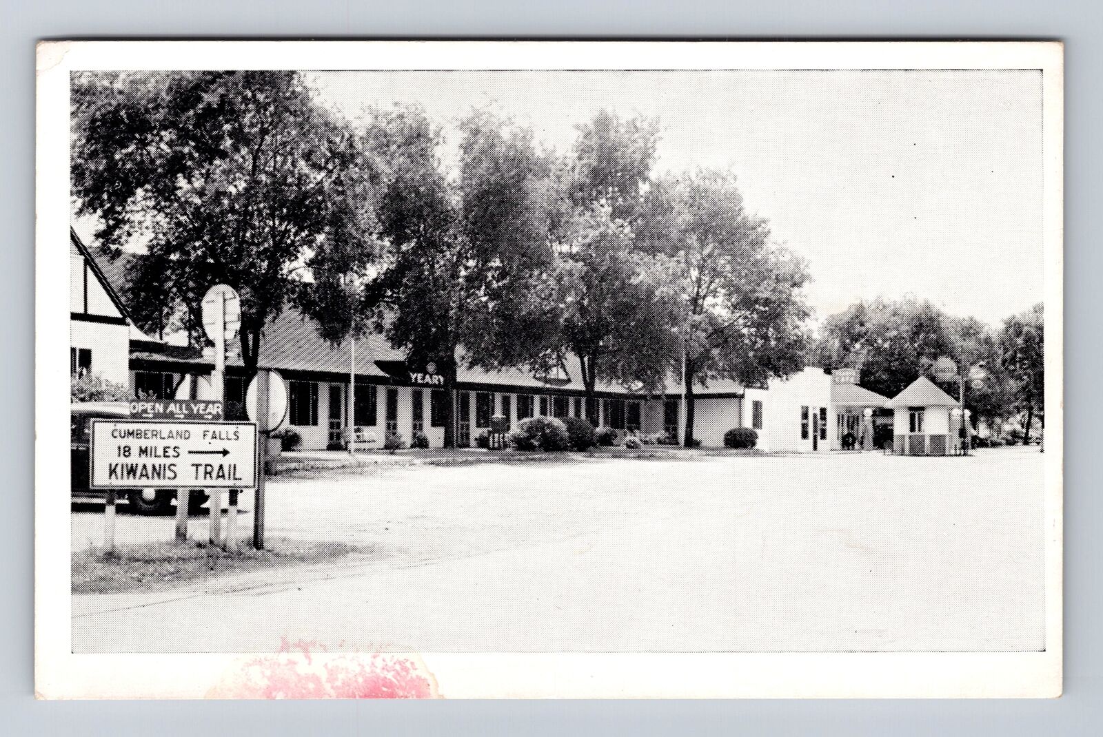 Corbin KY-Kentucky, Yeary\'s Tourist Court Service Station Café Vintage Postcard