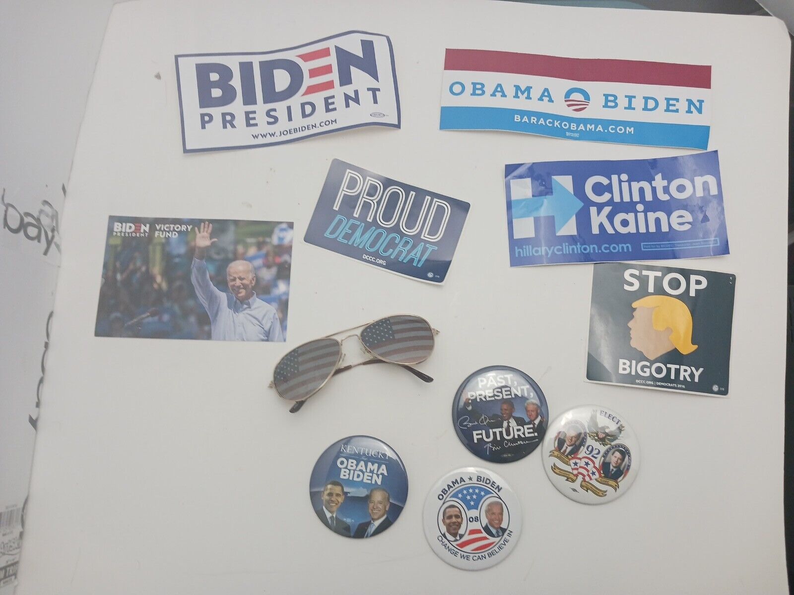 Lot Of Democrat Pinbacks,Bumper Stickers Postcard,Sunglasses Bill Clinton Biden
