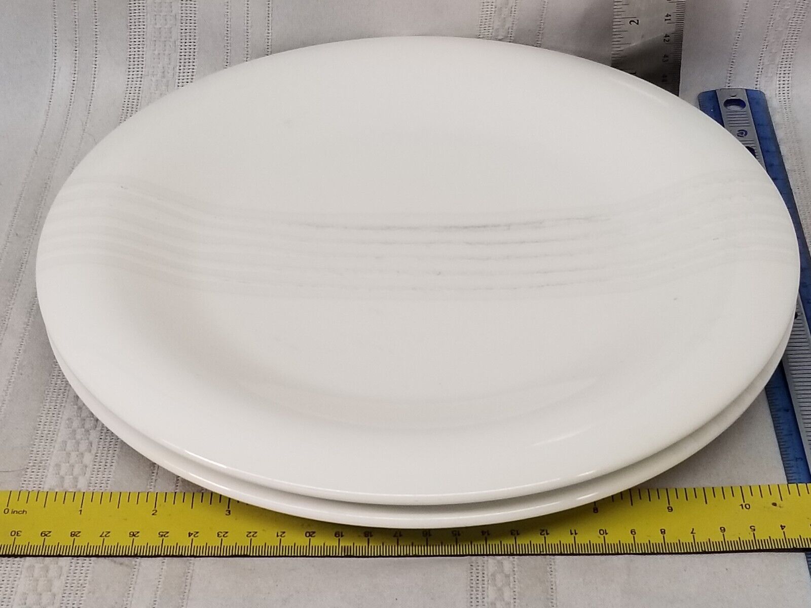 2 Villeroy & Boch Dune Lines Coupe Dinner Plates