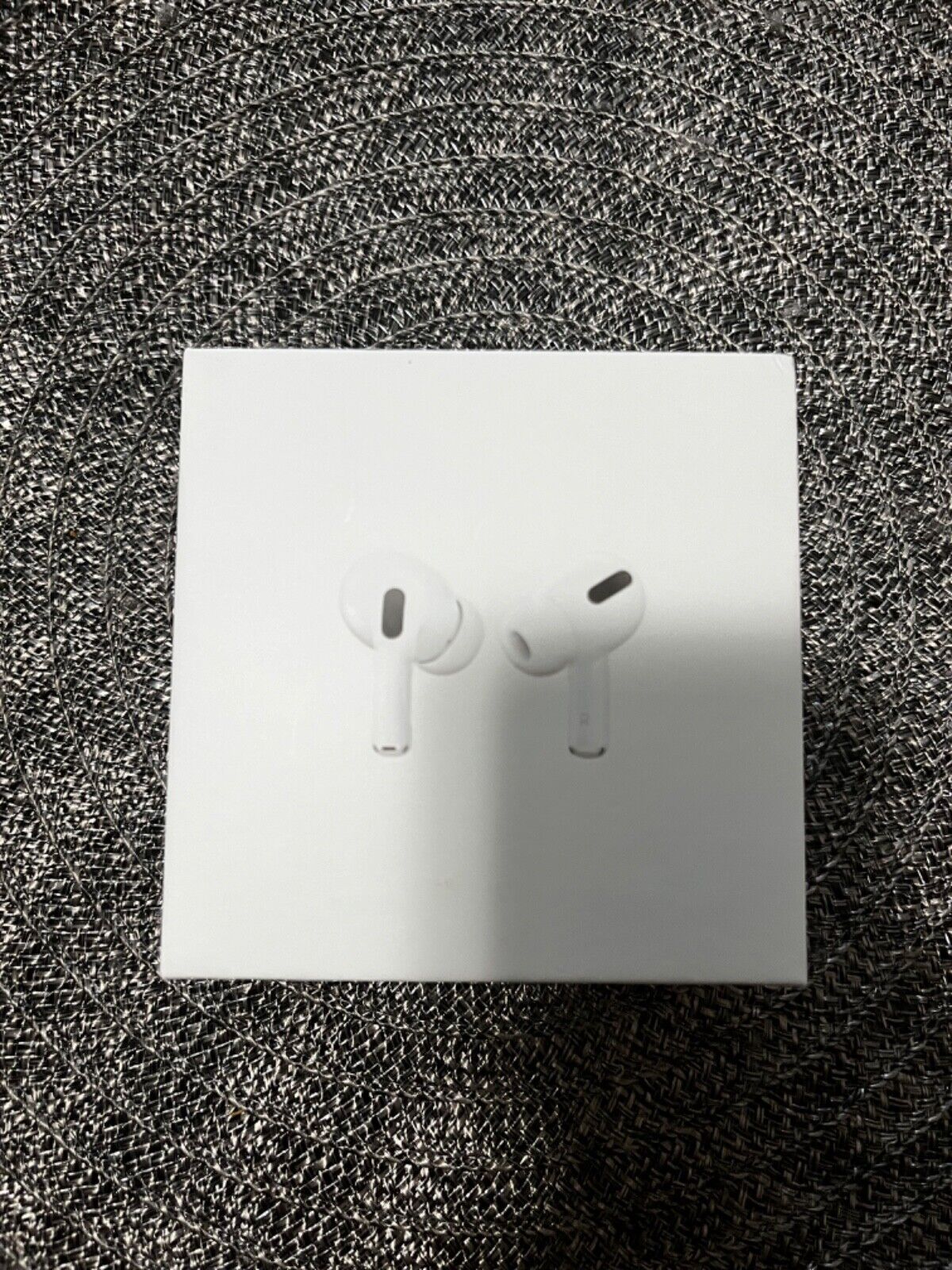 Apple AirPods Pro 2nd Generation Wireless Earbud MagSafe USB-C Charging Case