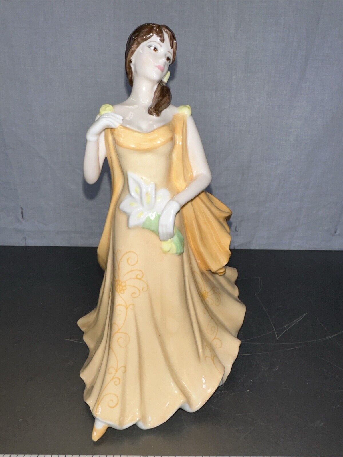 Coalport Bone China Figurine Thank You Orange Gown 2005 Sentiments Figurine C15