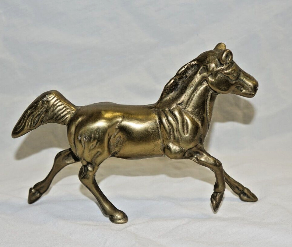 Beautiful Vintage Brass Metal Horse Figurine Figure 4.5