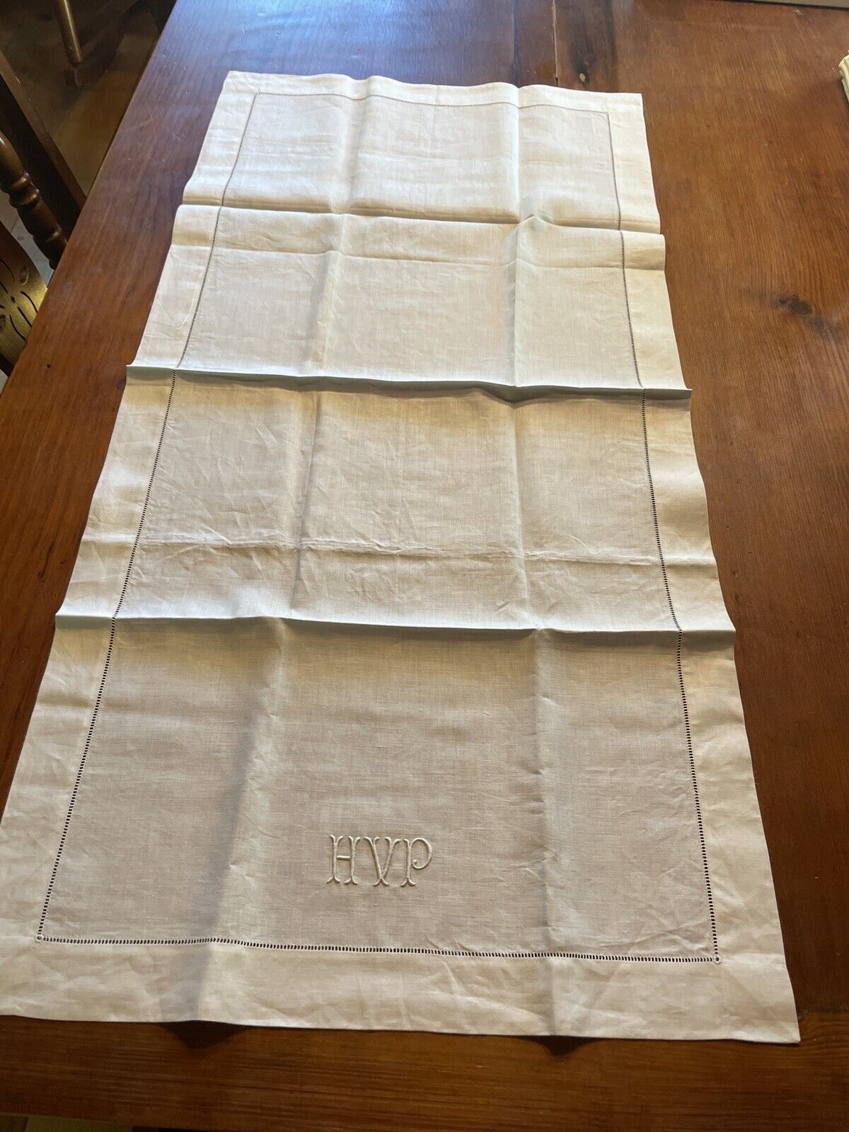 Vintage Monogram HVP Linen Table Runner Placemats Napkins Set. Original Box