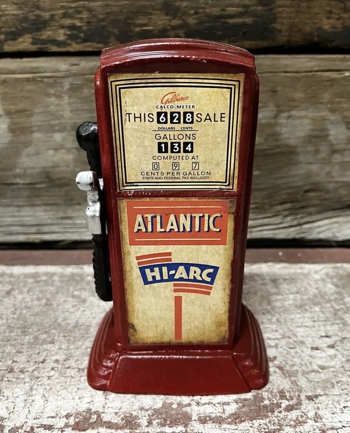 ATLANTIC Hi-Arc Gasoline Red Mini Gas Pump 6.5” Tall Metal Penny Coin Bank