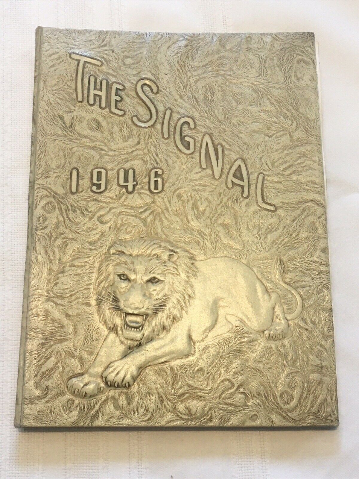 1946 CENTRAL HIGH SCHOOL THE SIGNAL YEARBOOK COLUMBIA TN TENNESSEE Many Signers