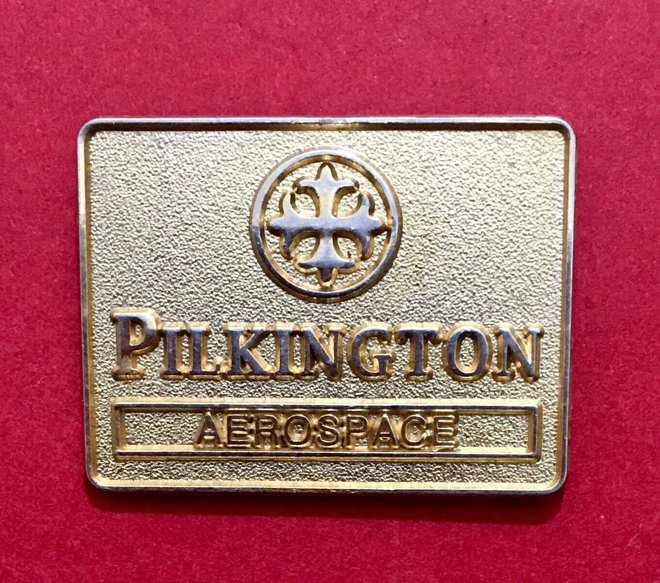 Pilkington Aerospace Vintage Pin Badge USA