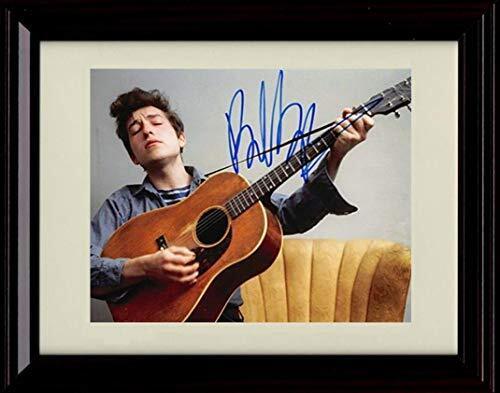 Unframed Bob Dylan - Guitar - Autograph Replica Print