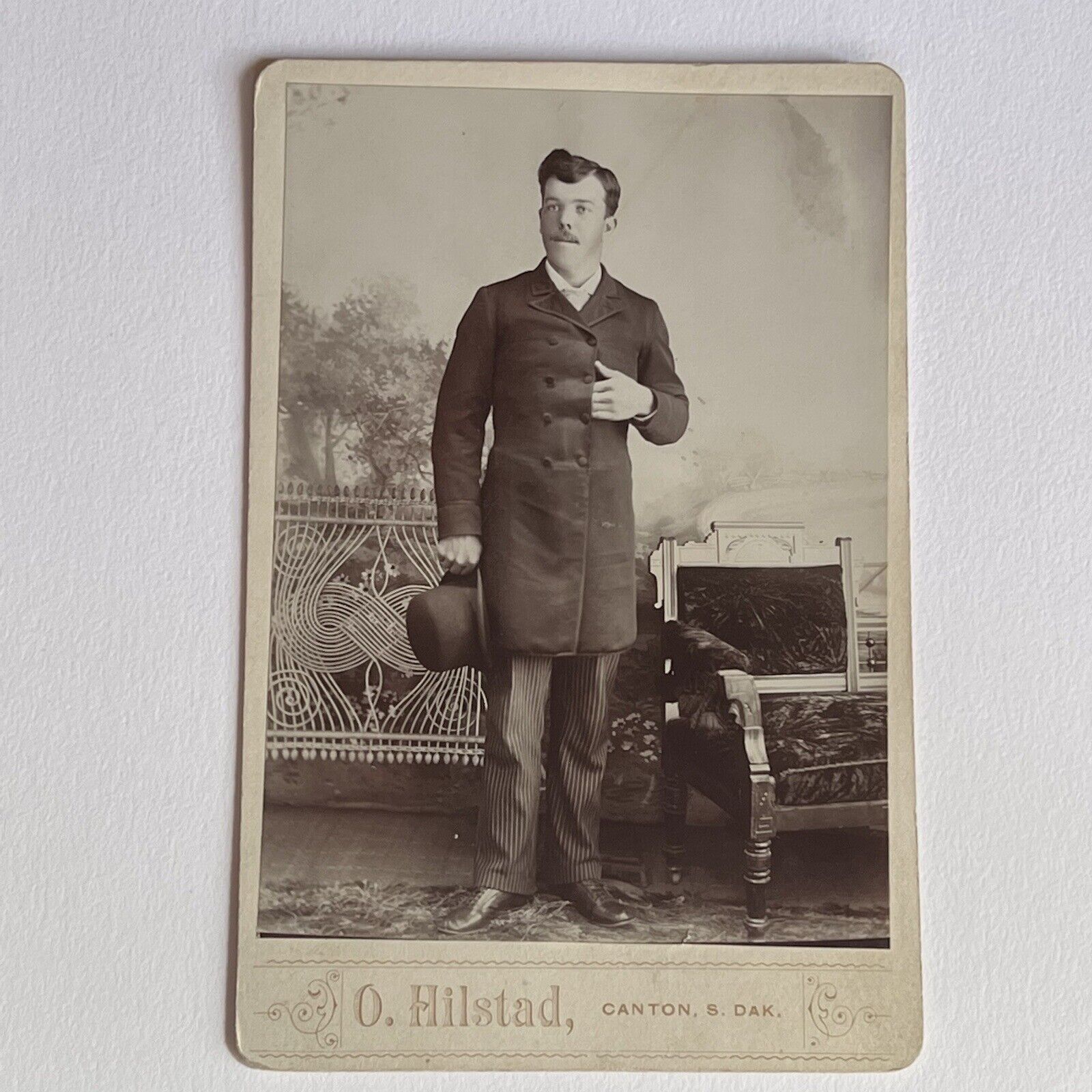 Antique Cabinet Card Photograph Dapper Young Man Hat ID Albert Elster Canton SD