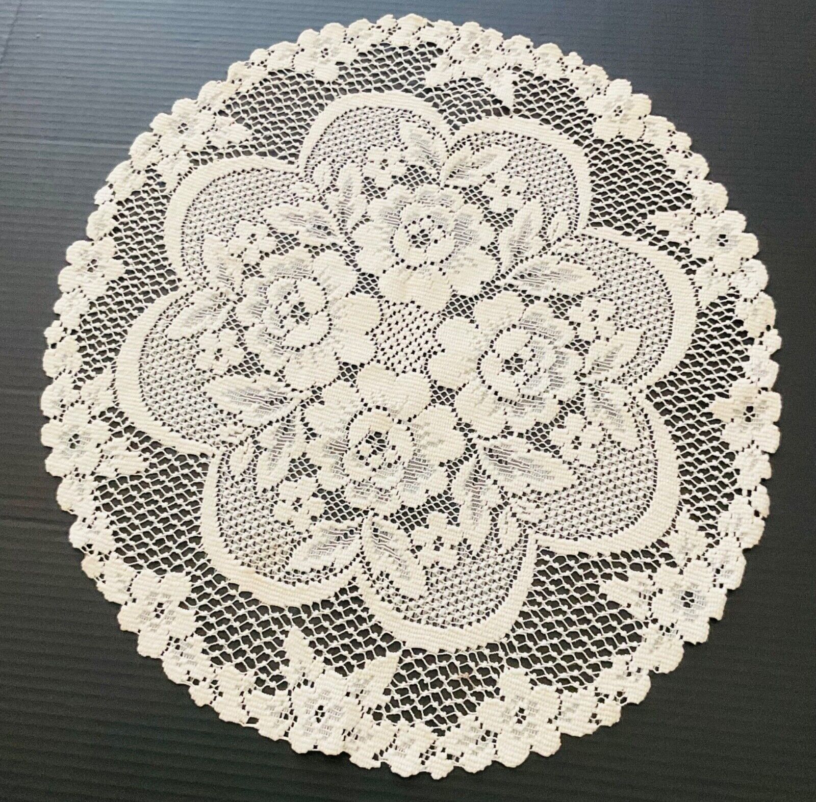 Beautiful Vintage 18 X 20 LACE (?)  Ivory/ Cream  Doily * No Tag * Very good Con