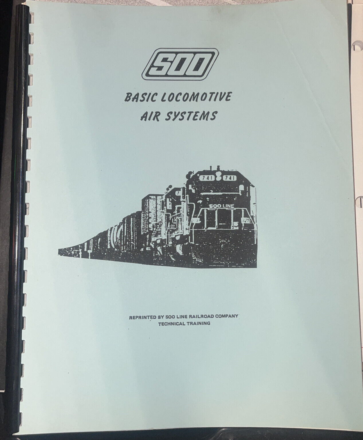 Vintage SOO Line Railroad Basic Locomotive Air Brake SystemsTranining Manual