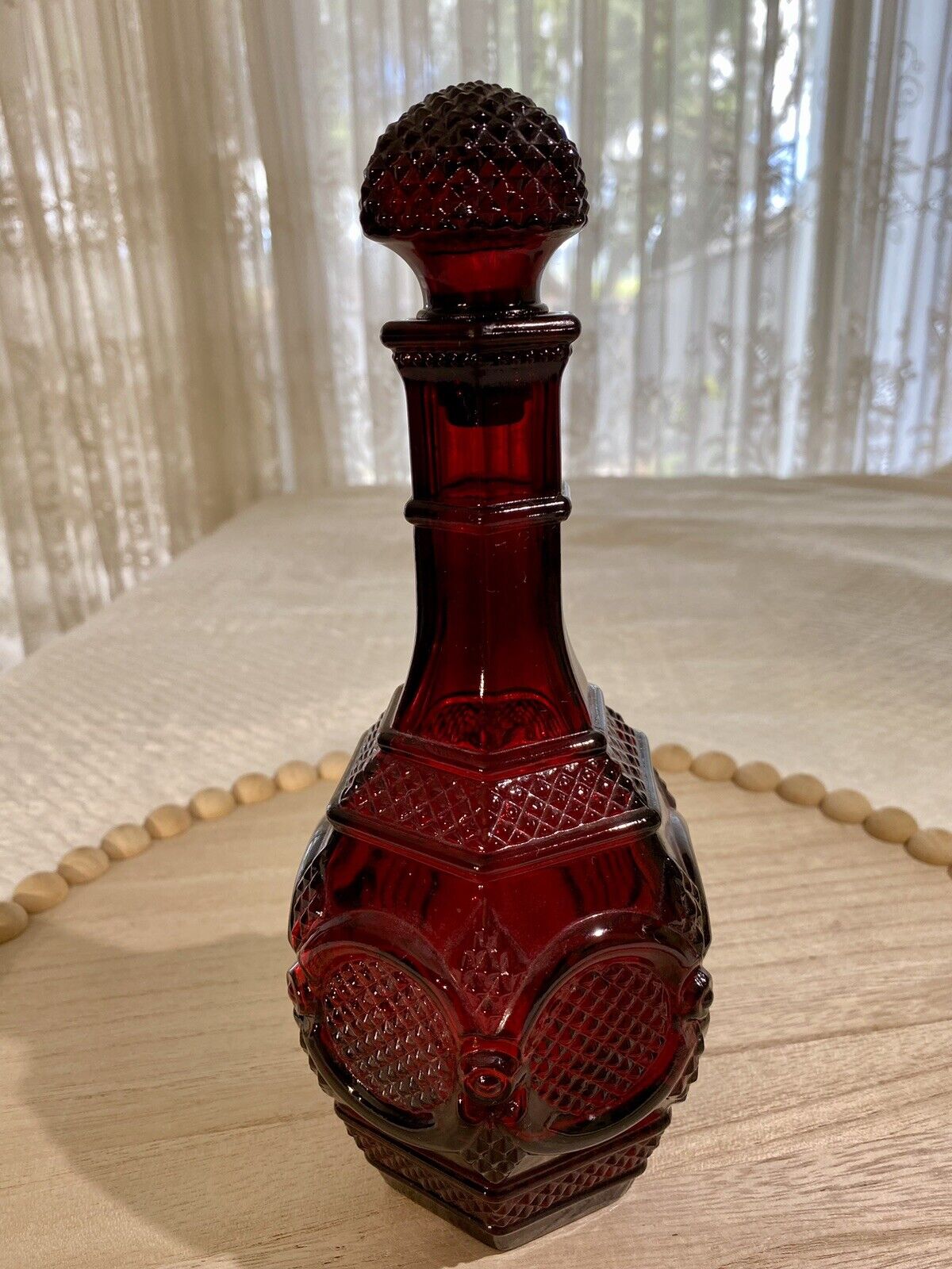 AVON - Vintage - 1876 Cape Cod Collection - wine decanter (red)