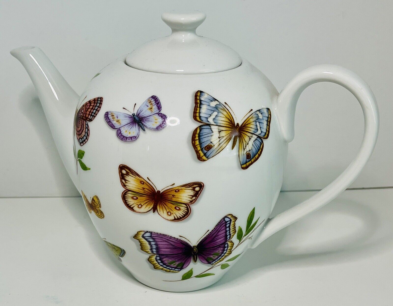 Neiman Marcus Butterfly Teapot White Porcelain Queens China 7