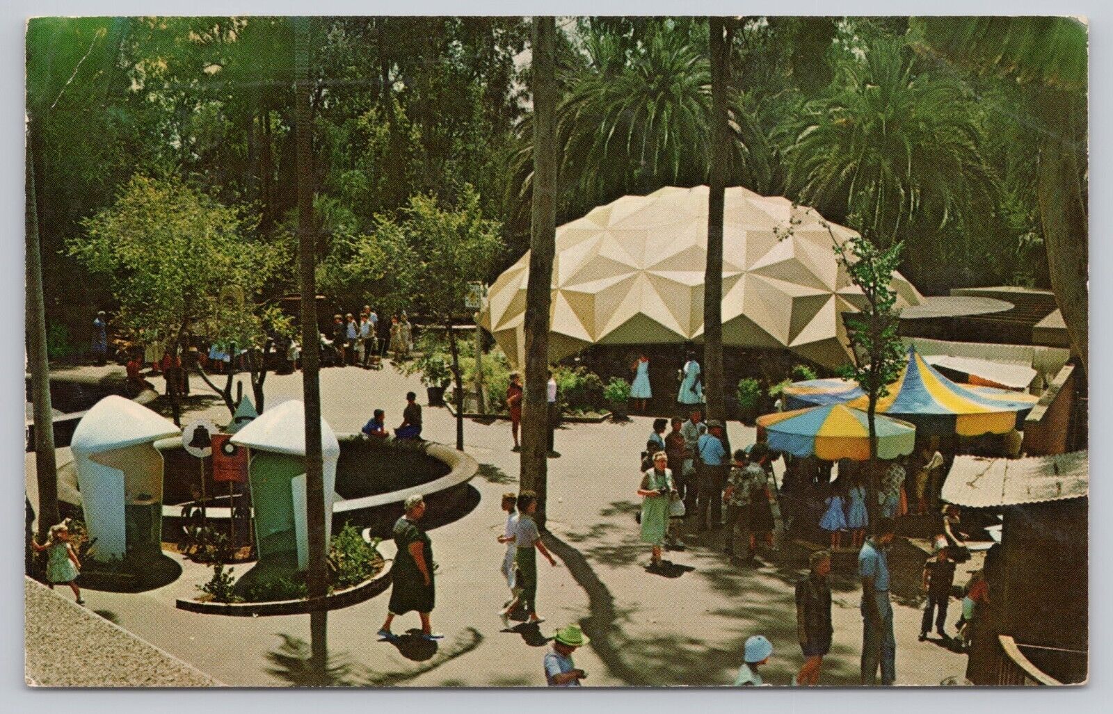 San Diego California, Children's Zoo Outdoor Shopping & Dining, Vintage Postcard