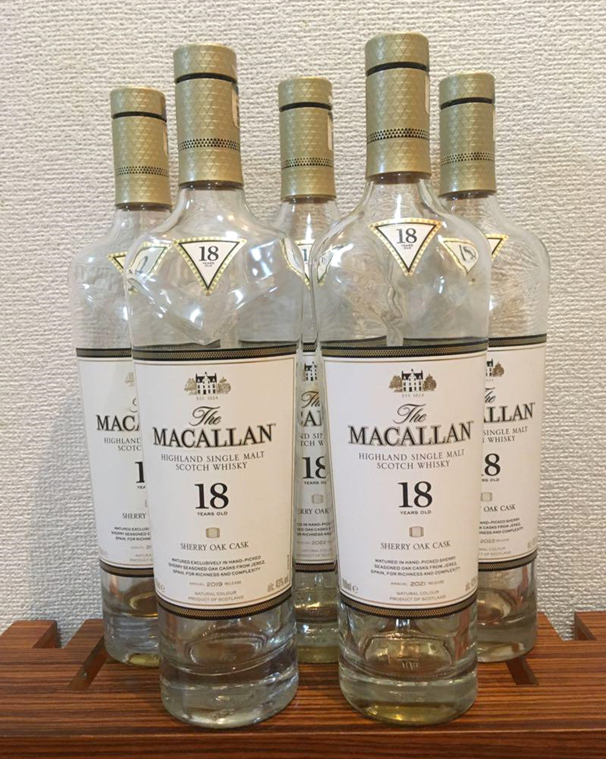 Macallan 18 year Empty Bottle Set Of 5 Interior Collection