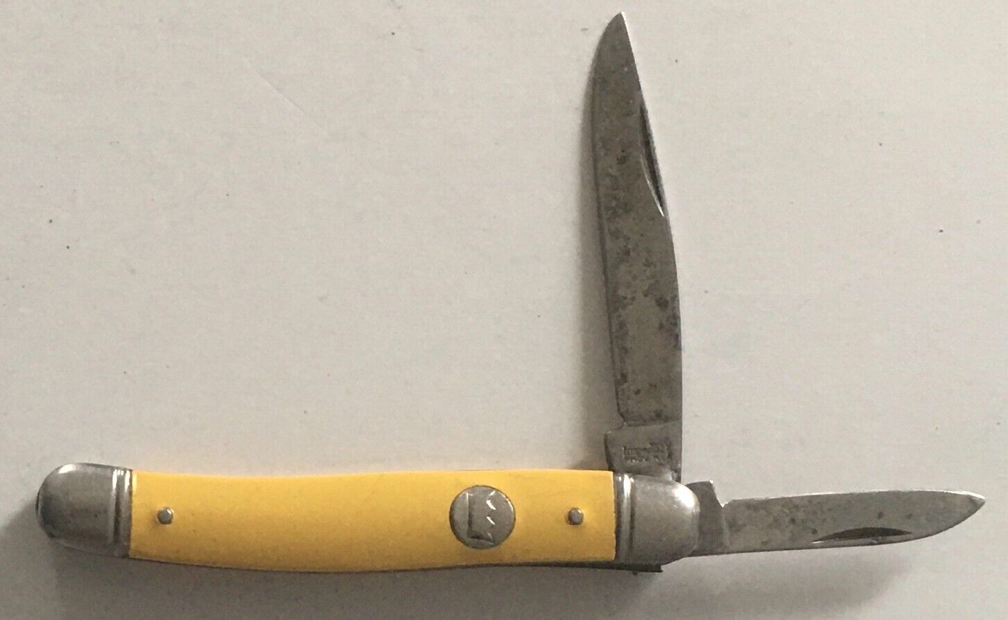 Vintage Imperial Yellow Handle 2 Blade Folding Pocket Jack Knife Prov R.I. USA