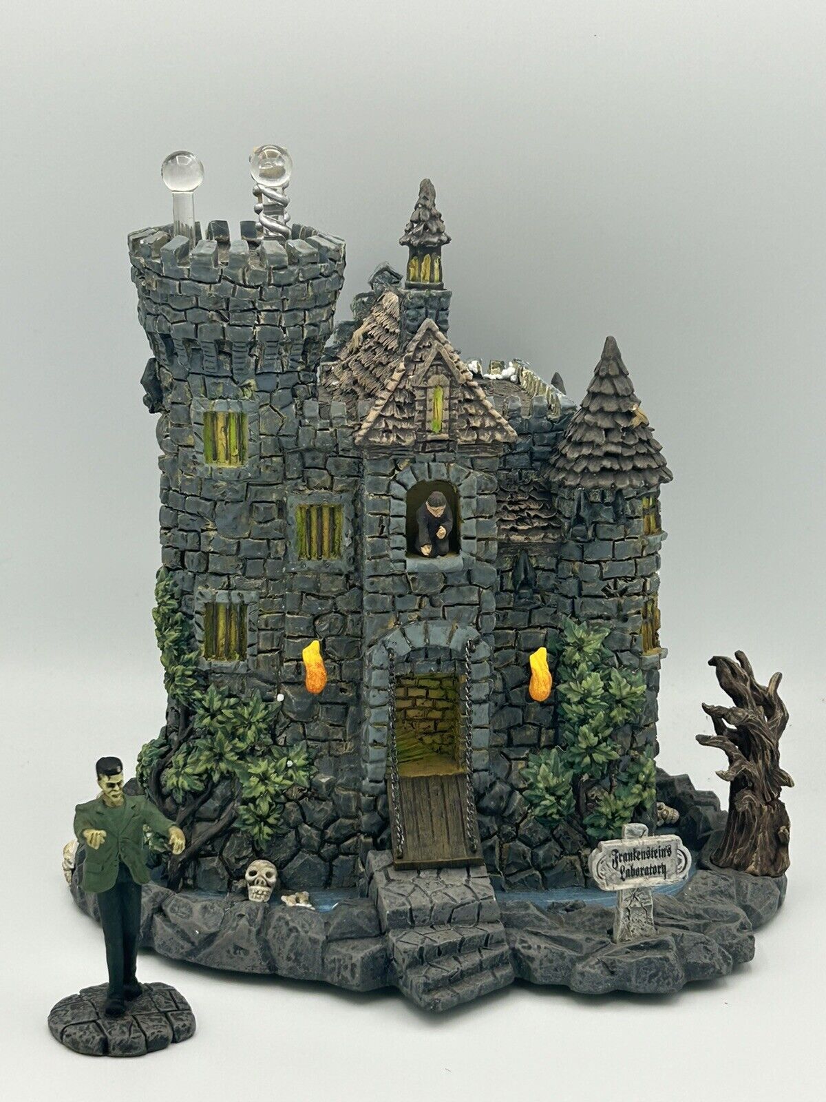 Hawthorn Village Universal Monsters Dr Frankenstein's Castle great condition COA