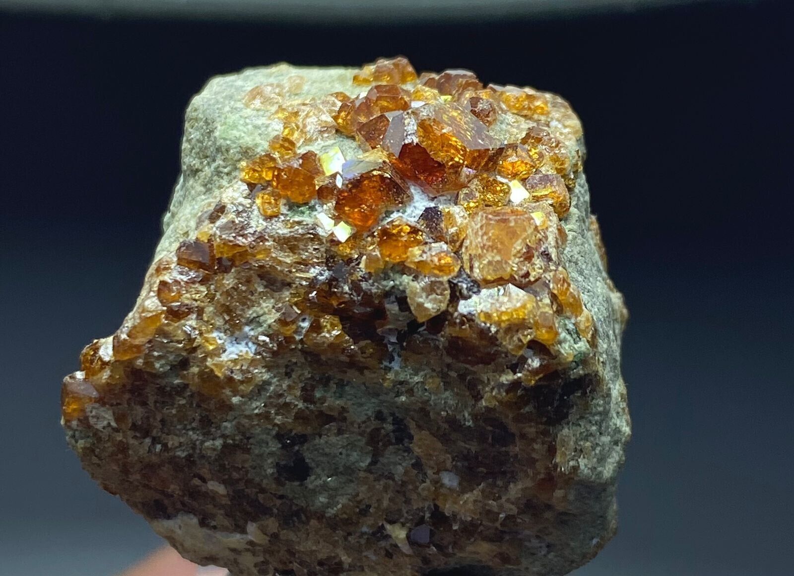 Beautiful Natural Garnet Crystal specimen From Badakshan Afg 196 Carat