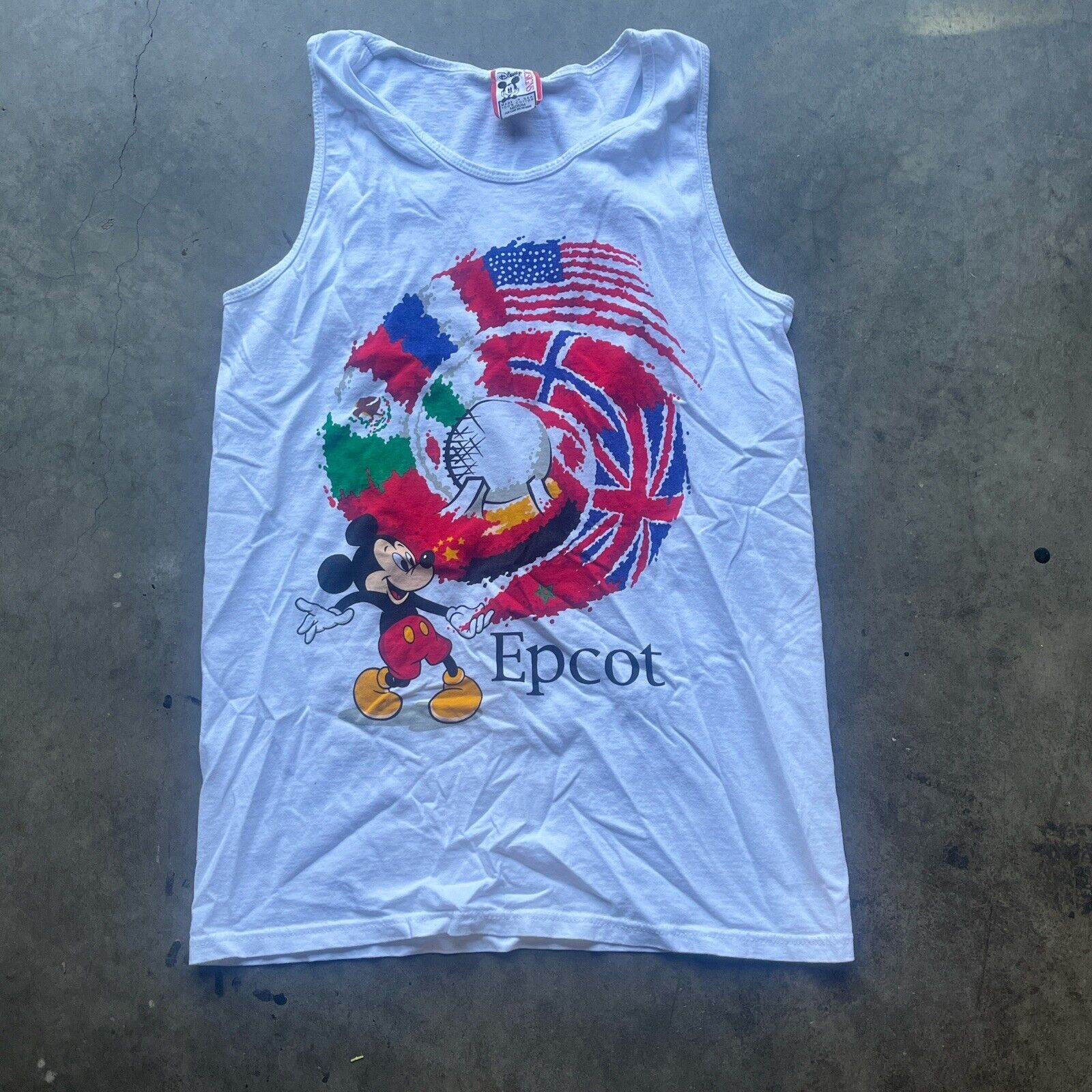 Vintage 1990s Disney Epcot shirt tank top white - medium