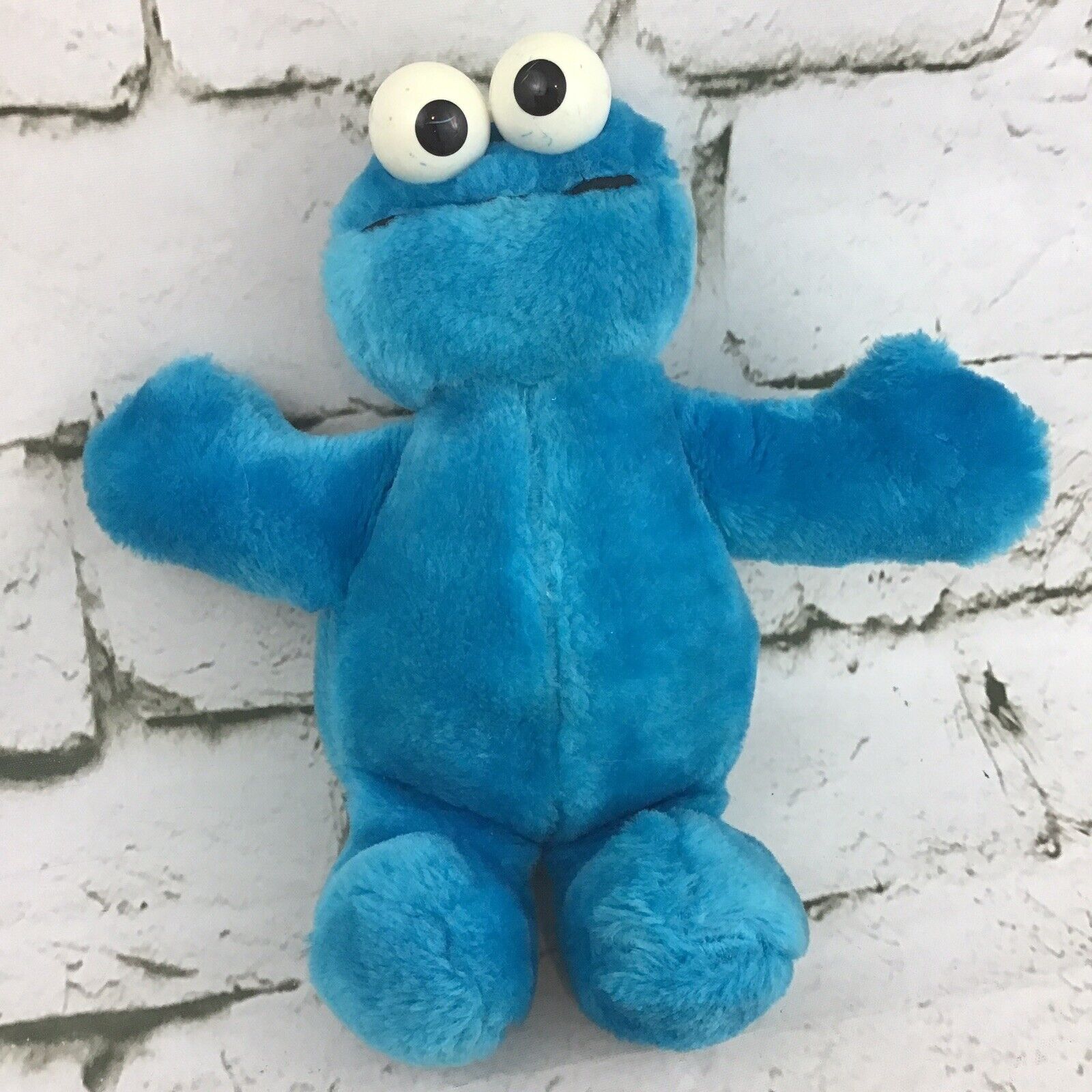 Vintage 90’s Sesame Street Cookie Monster Plush Doll Stuffed Animal By Tyco 1995