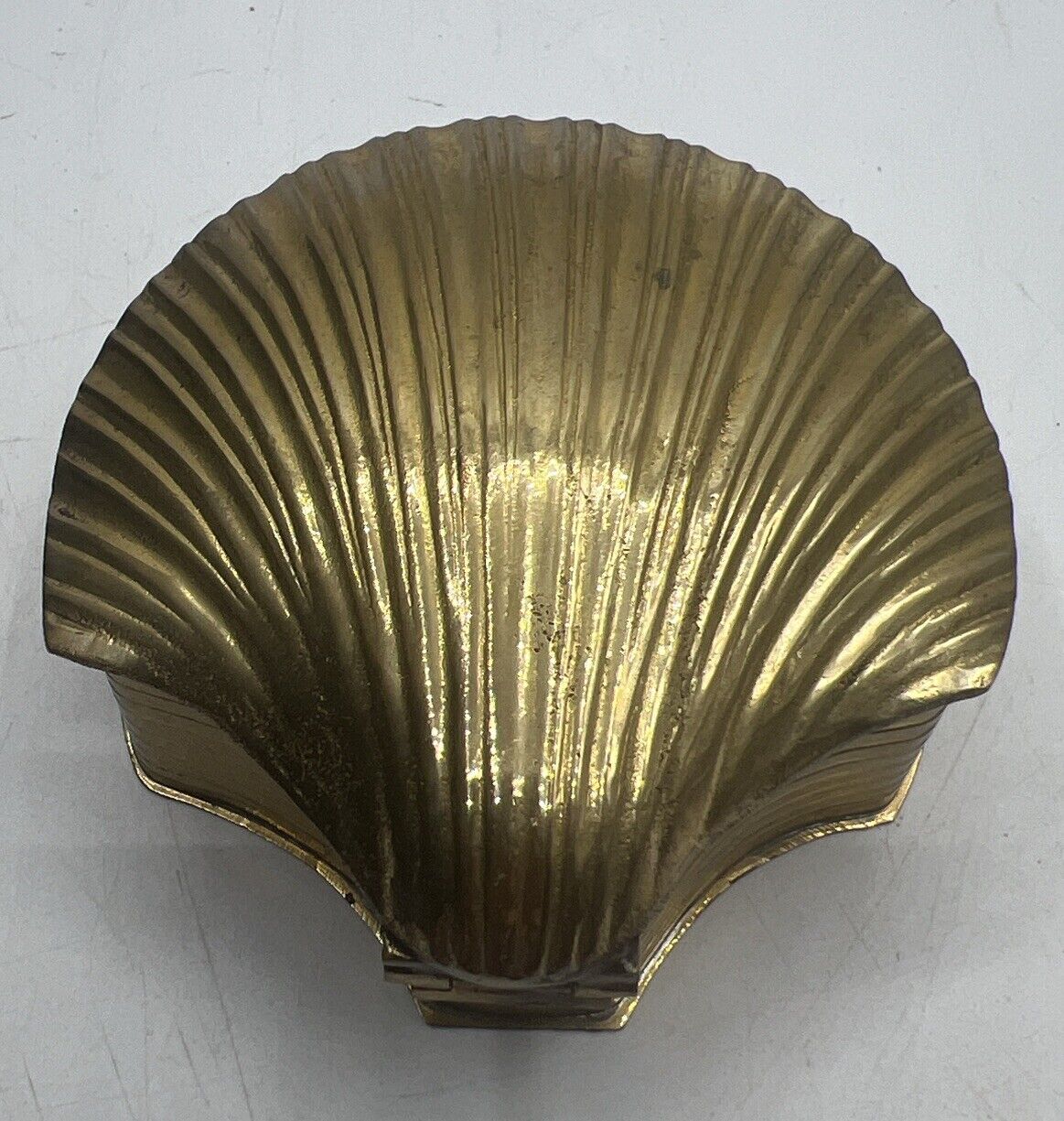 Vtg Hinged Brass Seashell Clam Shell Trinket Box Nautical