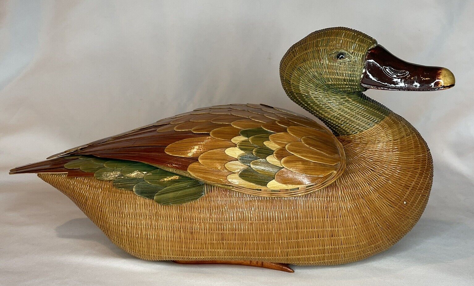 Vintage “Shanghai Handicrafts” Woven Basket Duck with Lid