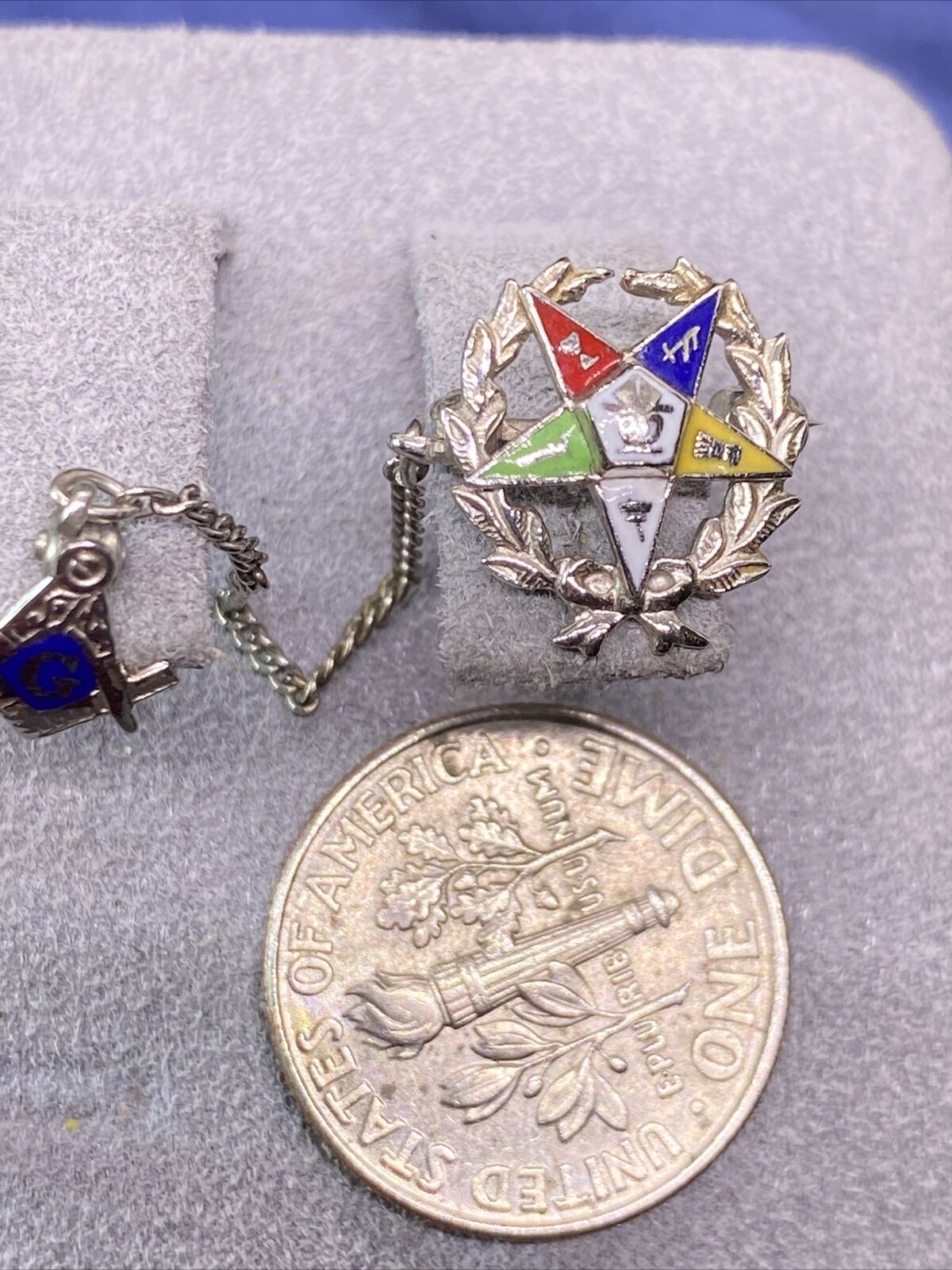 10k White Gold Masonic Pin W chain And Smaller Pin Is Mark 10k Top 