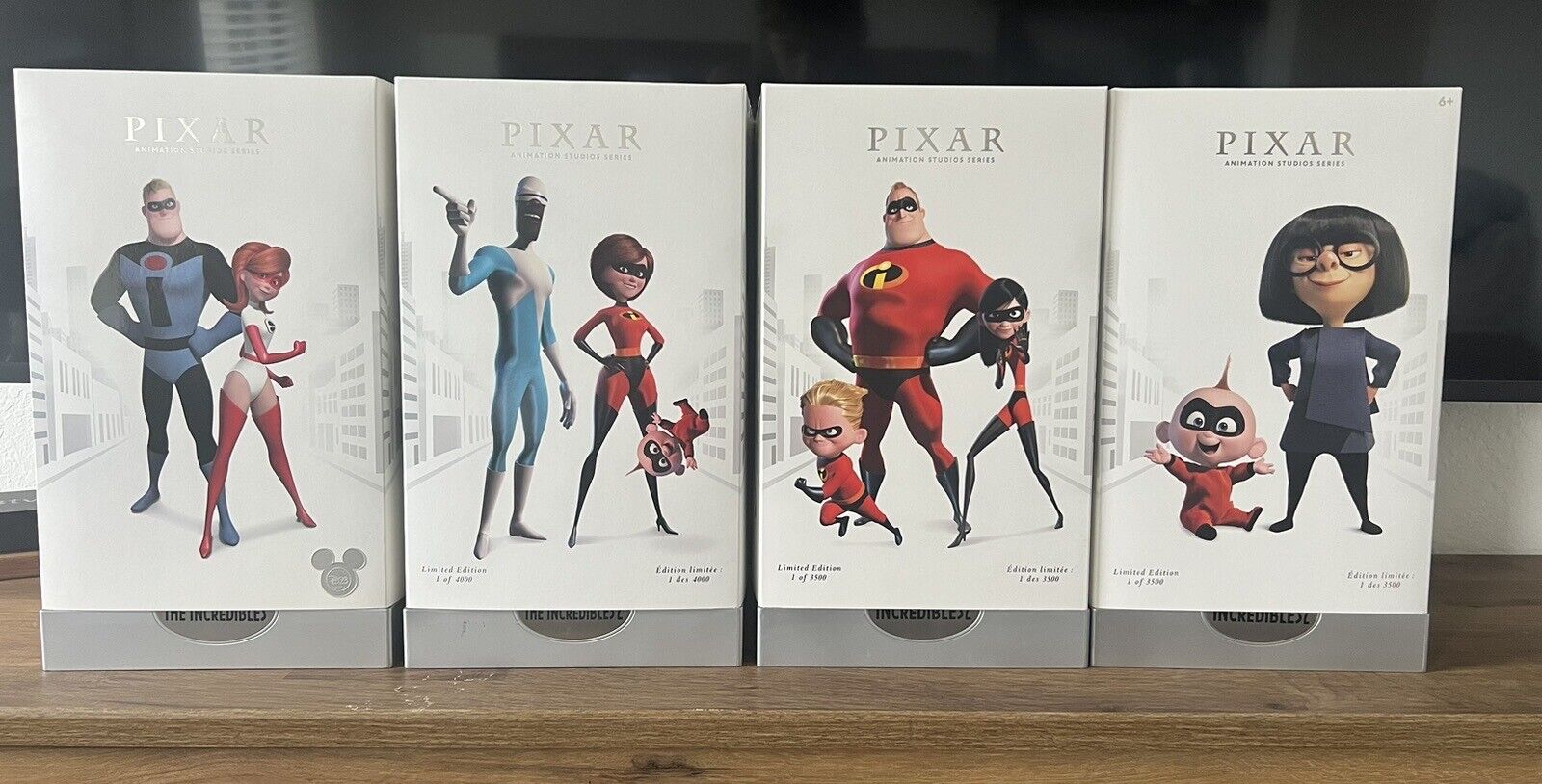 Pixar the Incredibles Dolls limited edition all 4 releases