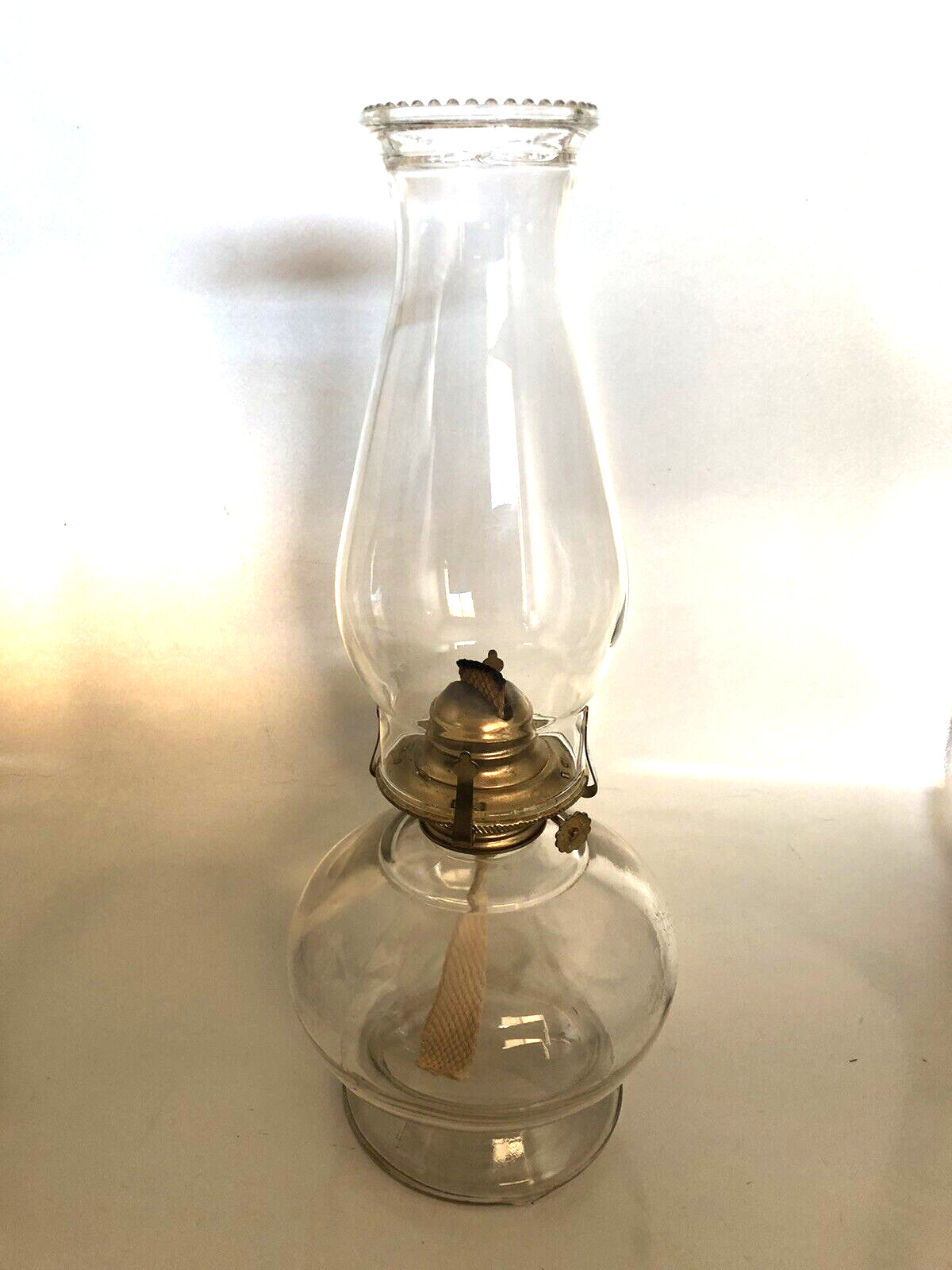Vintage Lamplight Farms Oil Lamp  round base with wick Clear Glass 6x15