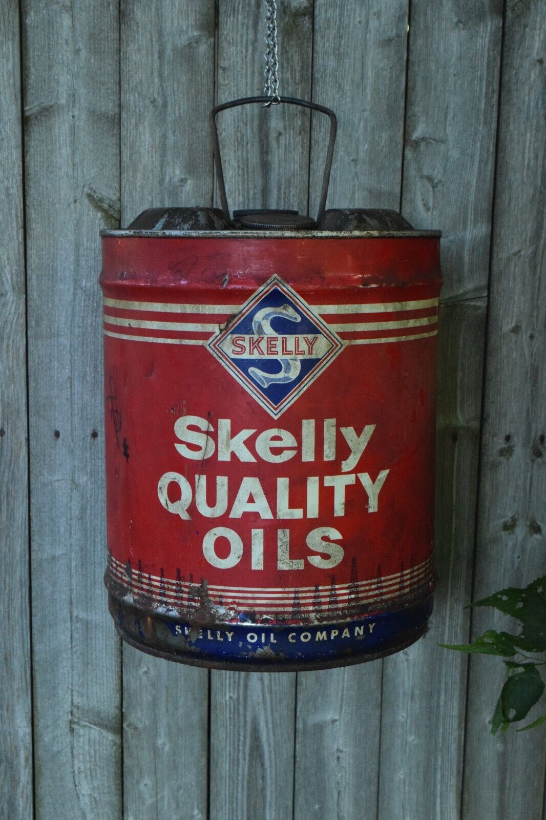 1967 SKELLY QUALITY OILS 5 GALLON TAGOLENE GEAR LUBE SAE 90 METAL CAN SIGN