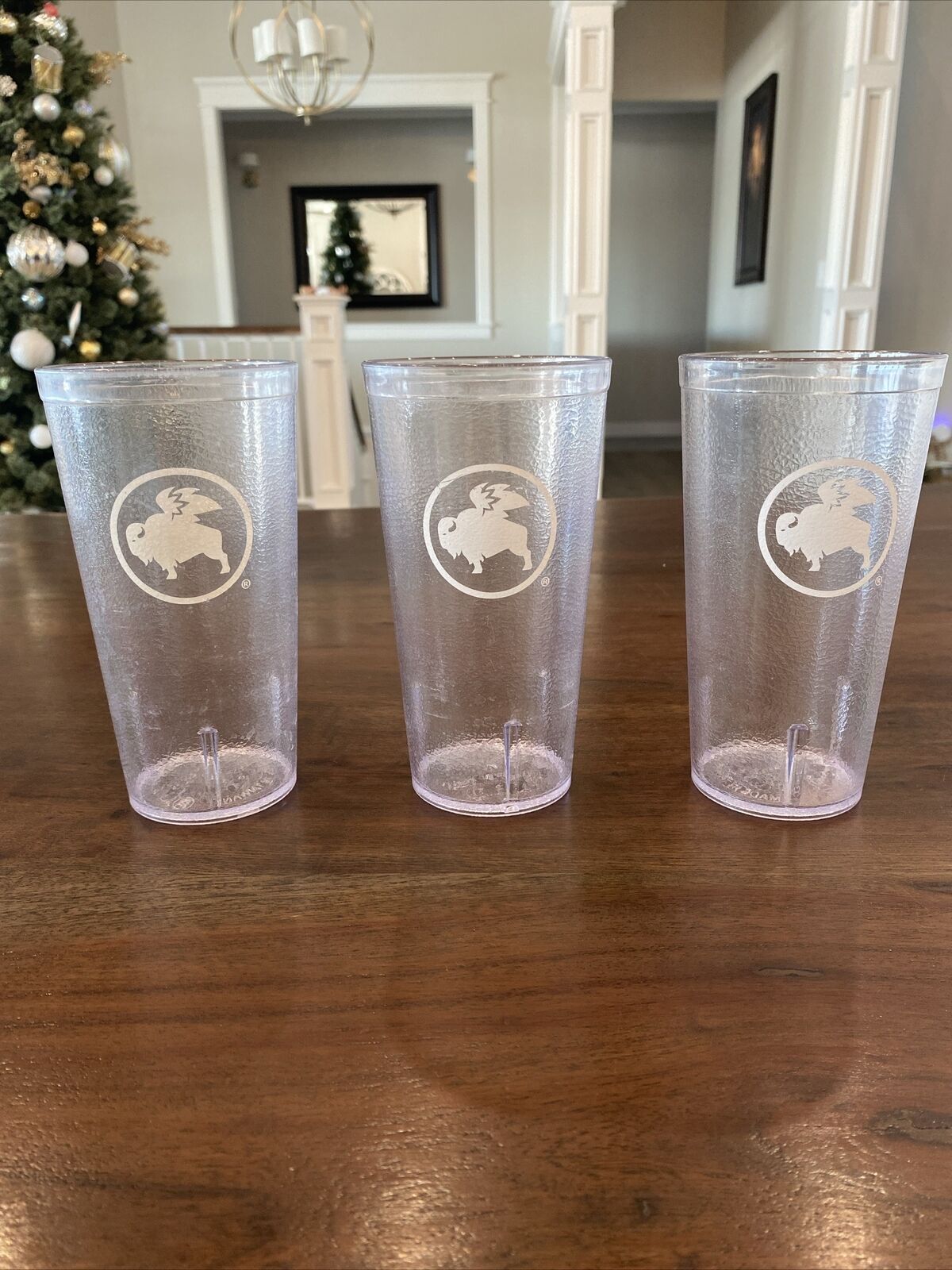 Authentic Buffalo Wild Wings Cups￼