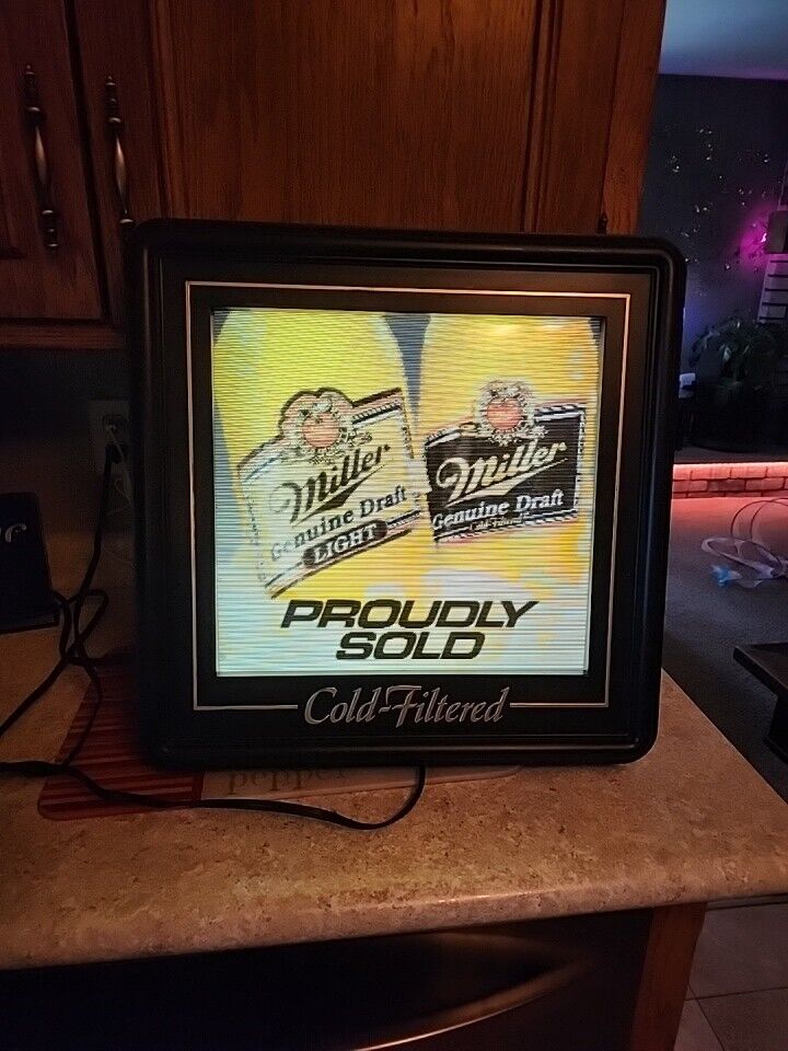 Miller MGD Beer Motion Moving Sequencing Light Up Bar Sign Man Cave Game Room 
