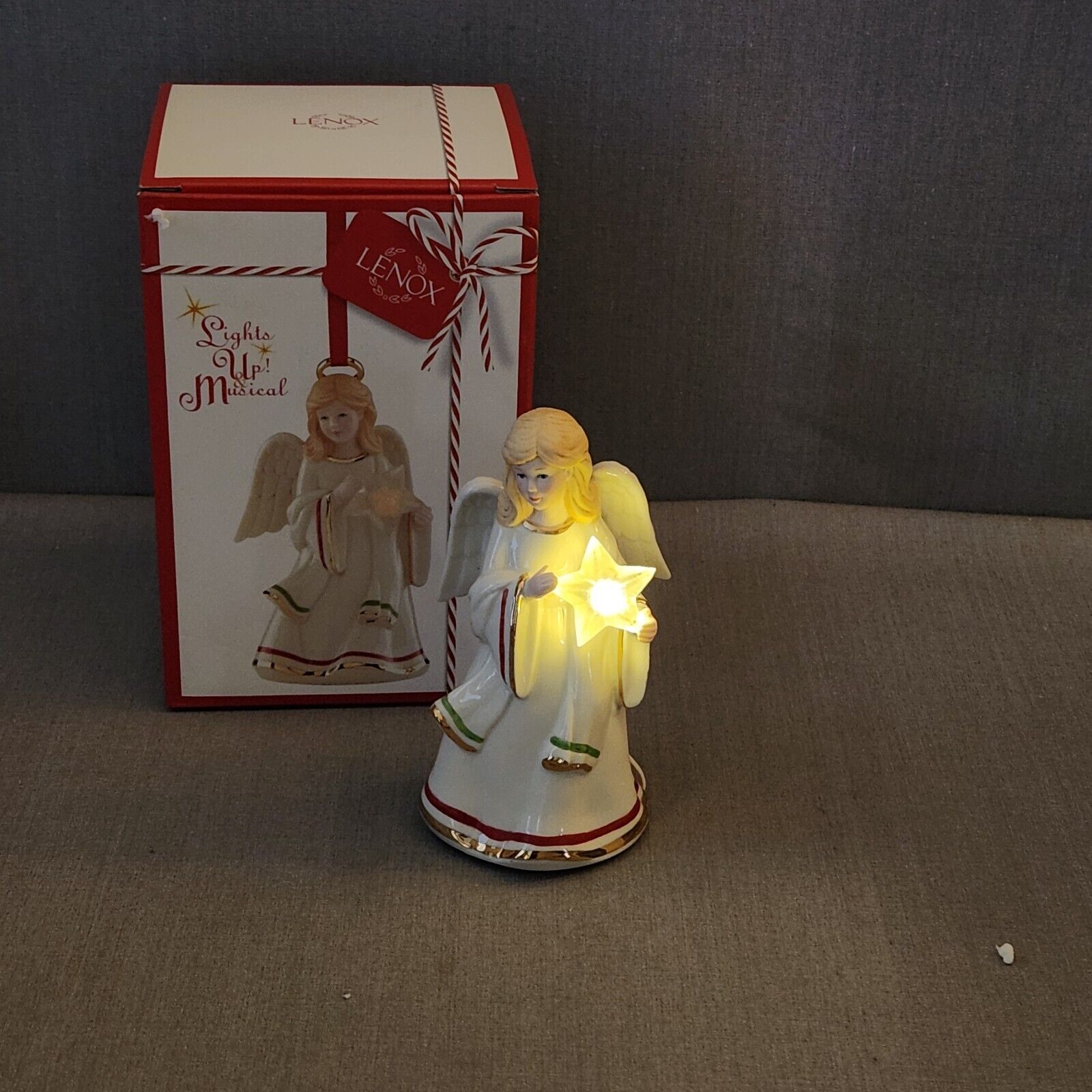 Lenox Starry Lit Angel Musical Christmas Ornament Music Plays DAMAGED in Back