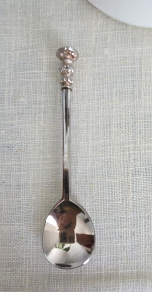 Elizabethan Seal-Top Spoon Set Circa 1593 By Gorham for horizon Reproduction 